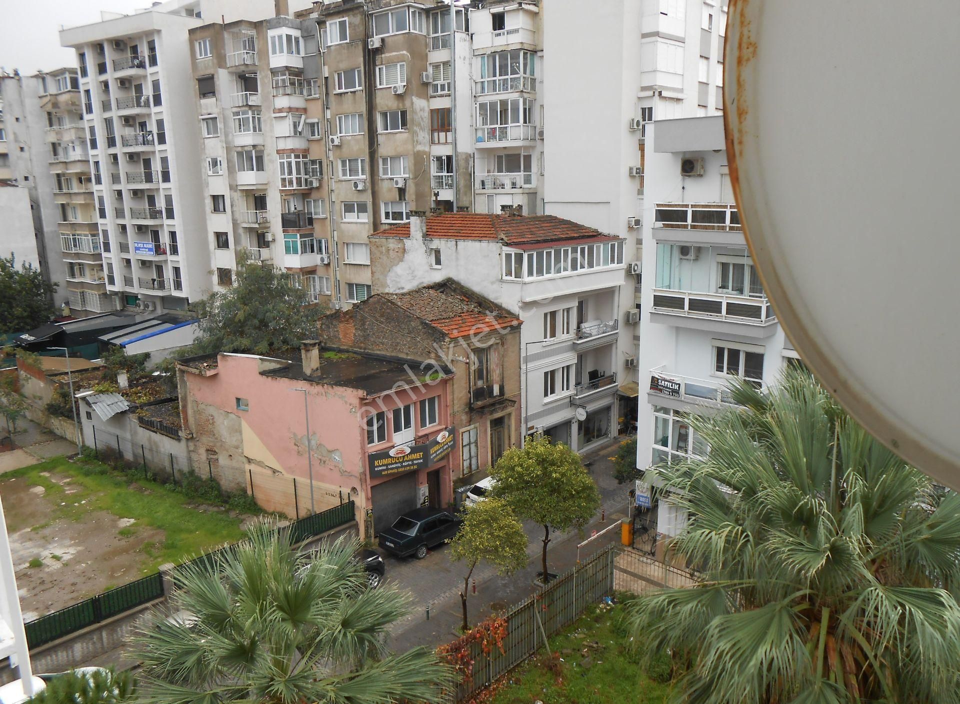 Karşıyaka İskele Ve Sahile Yakın Önü Açık Satılık Daire - Görsel 17