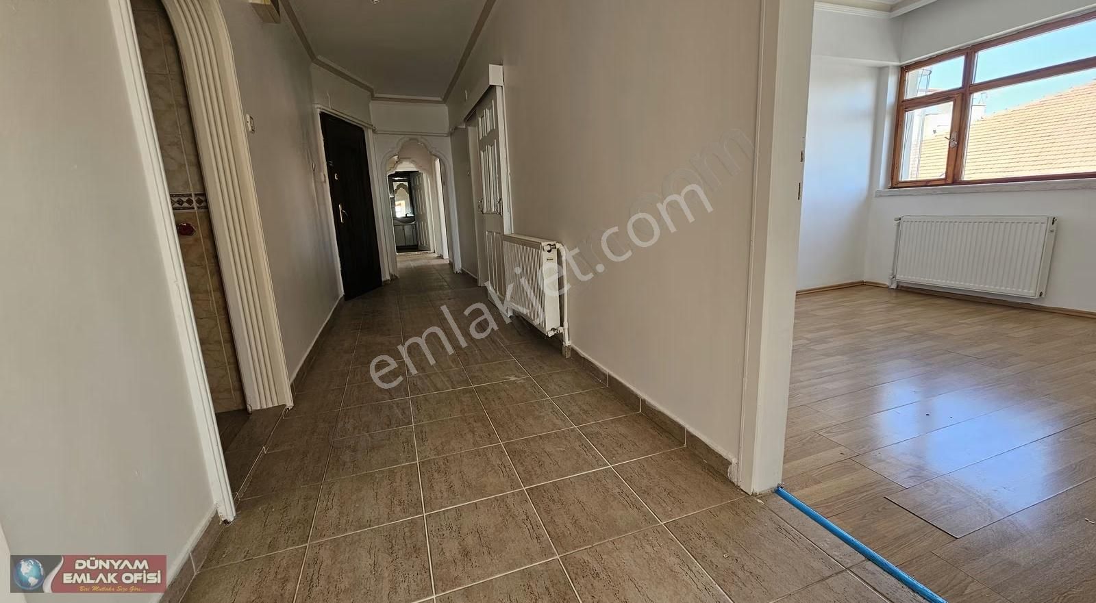 Keçiören Yeşiltepe Pazar Yanı 5+1 220m2 Manzaralı Teraslı Dublex - Görsel 2