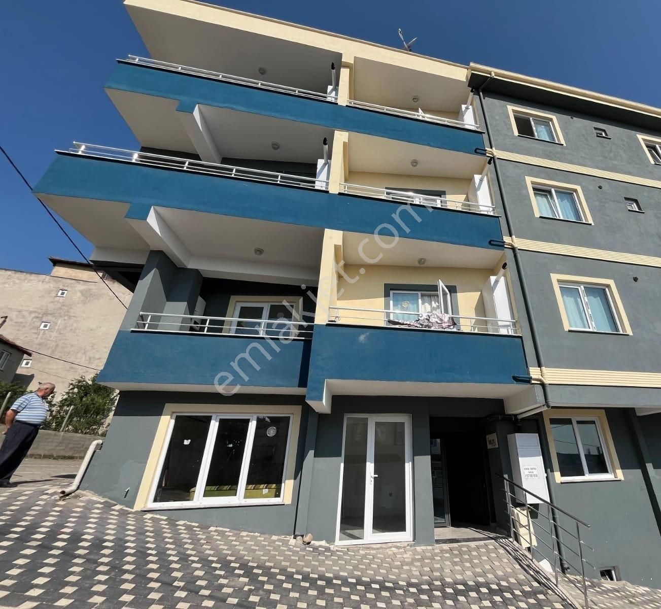 Sabri Uğur Parkı Yakınında Çift Girişli 1+1 Daire - Görsel 9