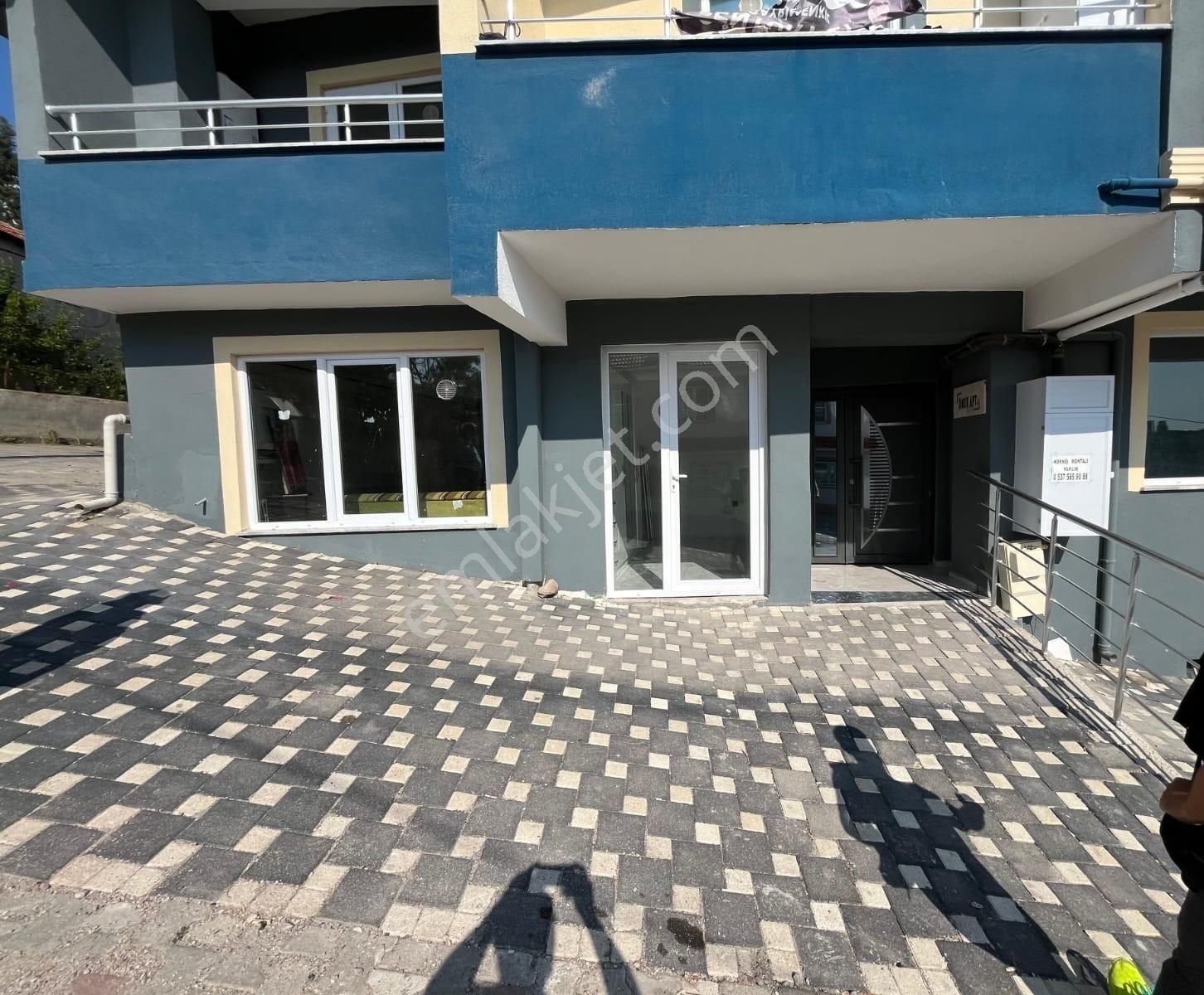 Sabri Uğur Parkı Yakınında Çift Girişli 1+1 Daire