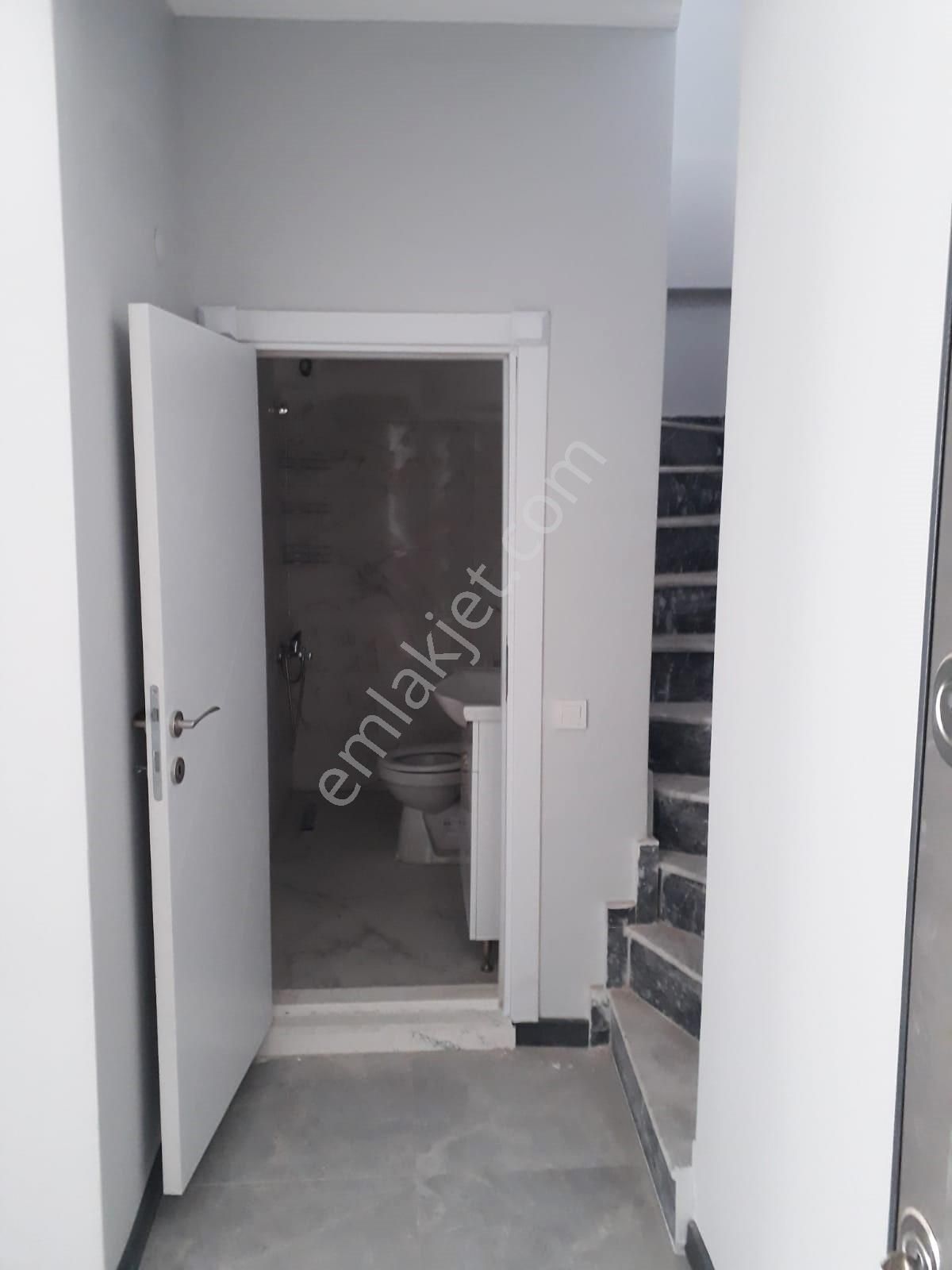Koray Lisesinin Yanında Kullanışlı 3+1 Satılık Dubleks Daire - Görsel 4