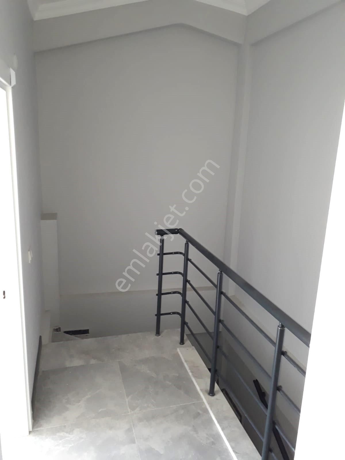 Koray Lisesinin Yanında Kullanışlı 3+1 Satılık Dubleks Daire - Görsel 20