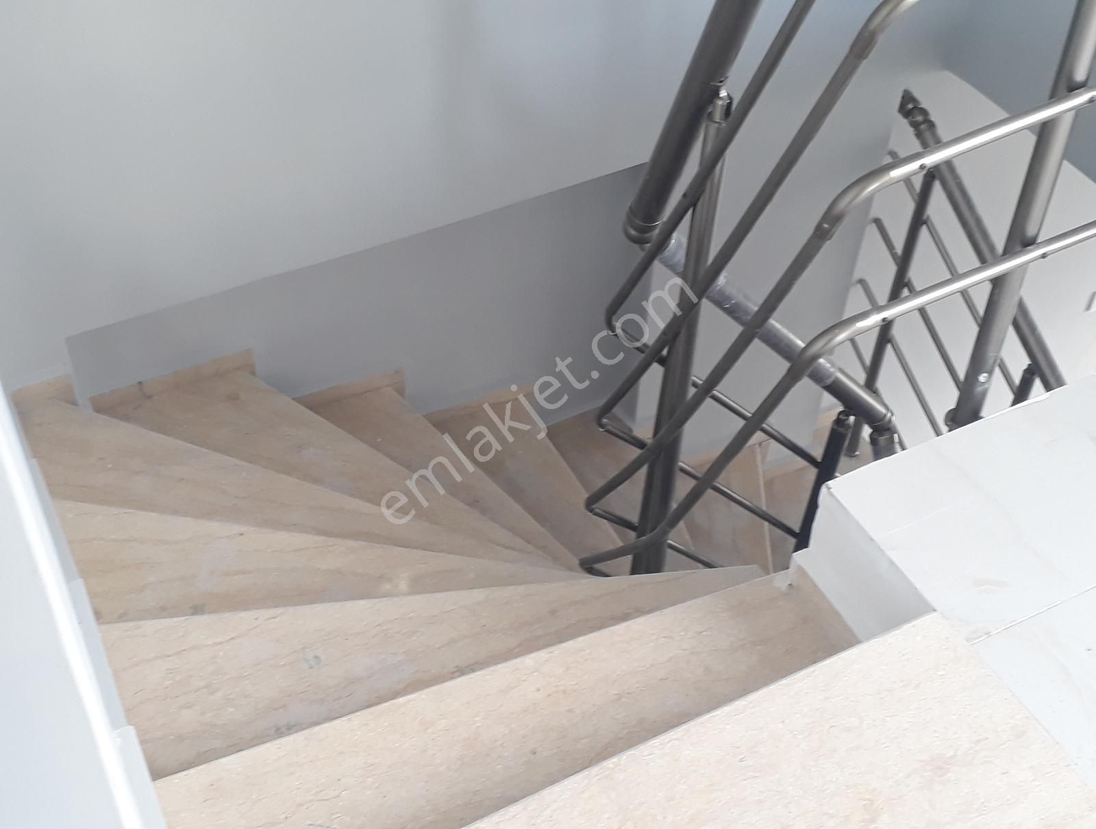 Cengiz Topel Yakını Satılık 3+1 Dubleks Daire - Görsel 23