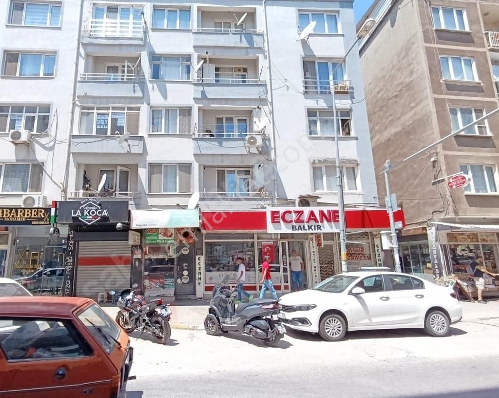 Kasaplar Mah. De Cadde Üzeri 2+1 Daire - Görsel 8