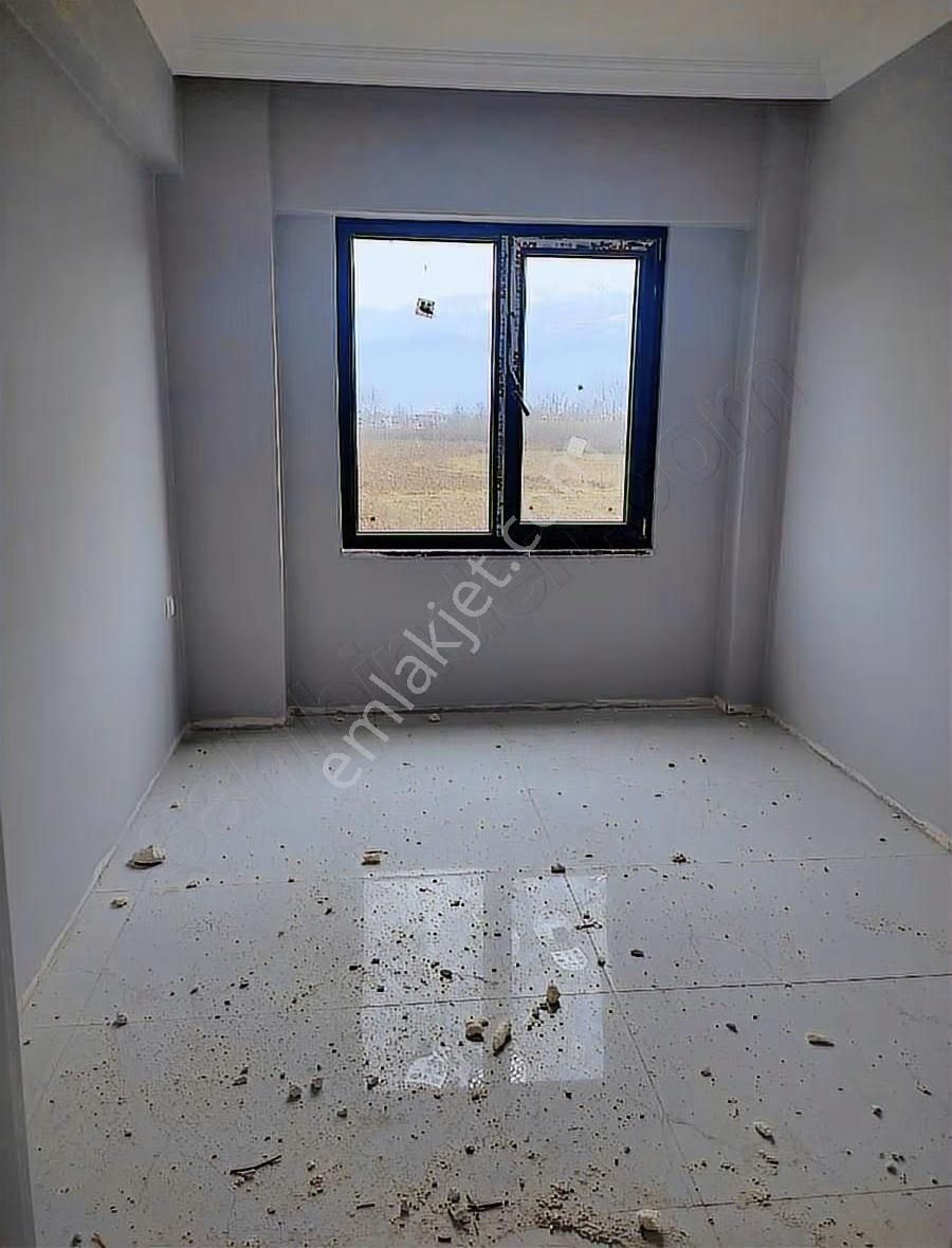 Nur Emlaktan Yeni Mah. Zemin Kat Çift Balkonlu 3+1 Dairemiz Satı - Görsel 9