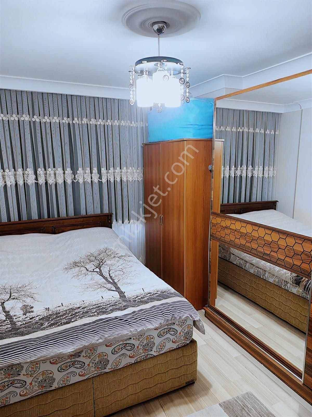 Plevne Mah.de 2+1 /11 Yaşında Arakat Daire - Görsel 14