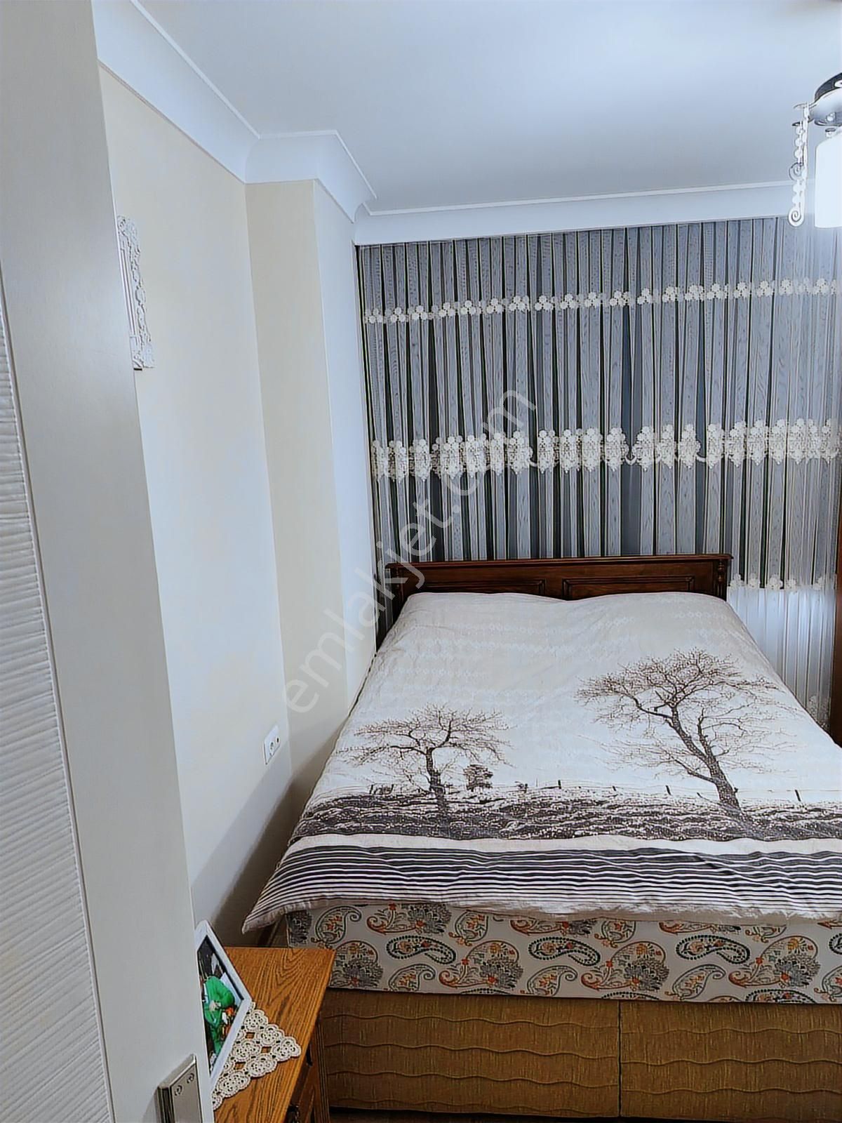 Plevne Mah.de 2+1 /11 Yaşında Arakat Daire - Görsel 15