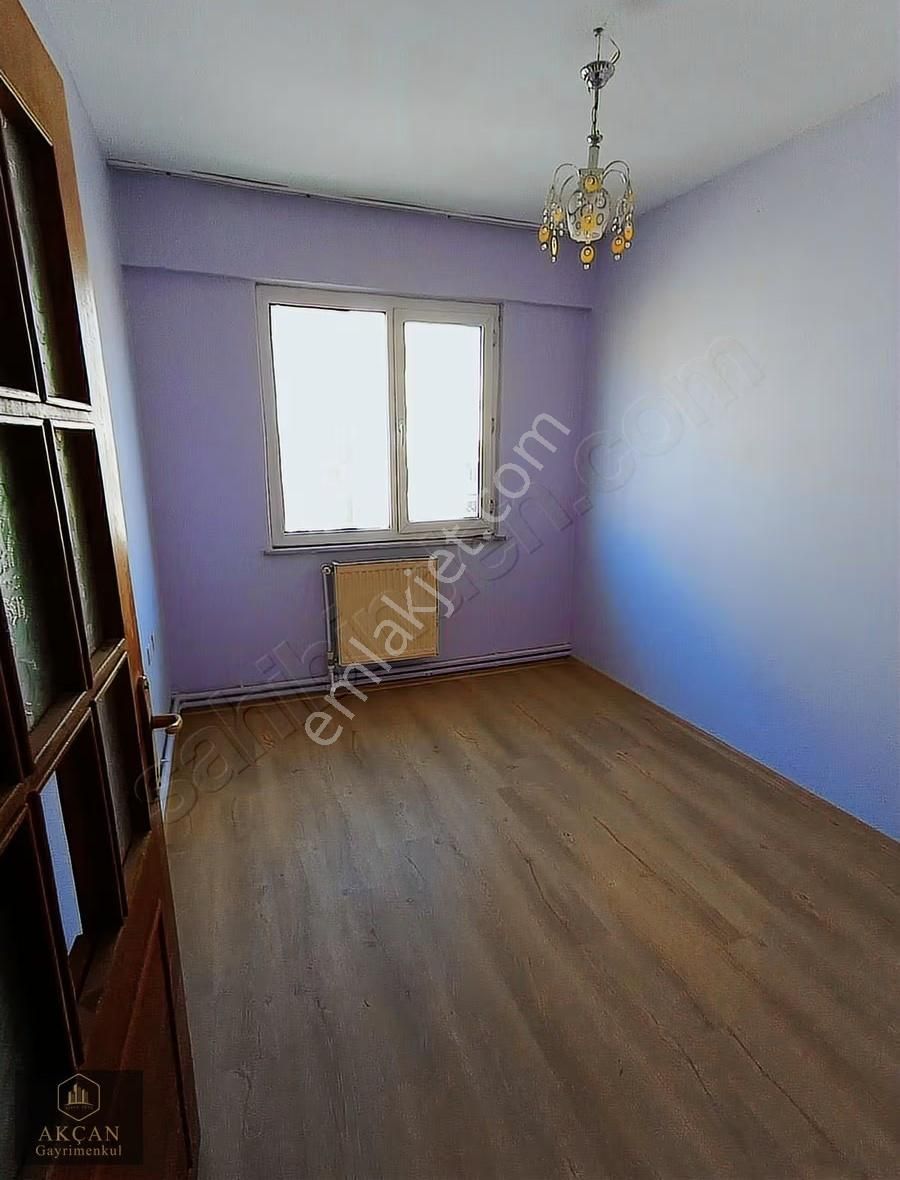 Akçandan Reşadiye Mah. Cadde Üzeri 3+1 Kiralık Daire - Görsel 3