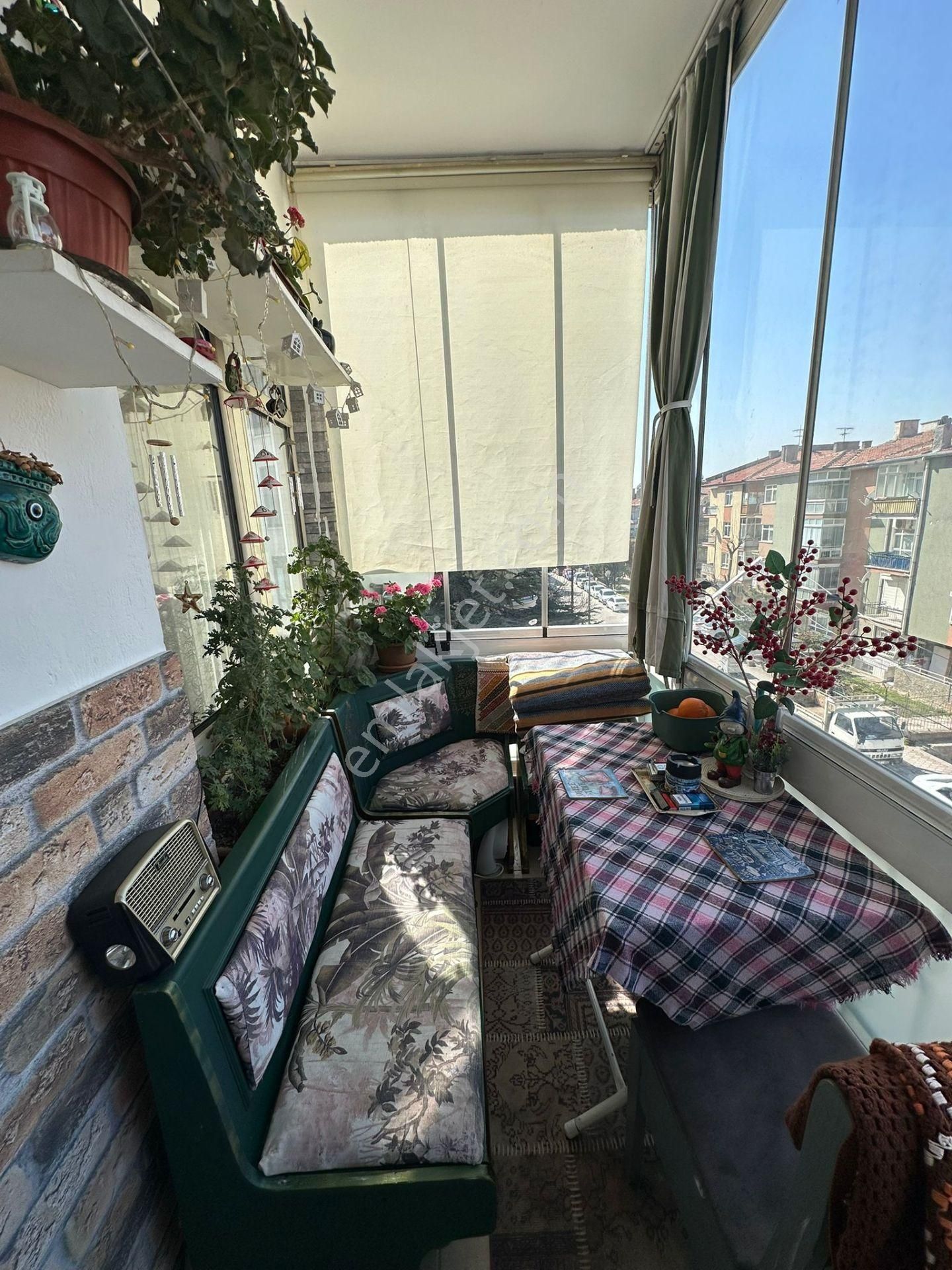 Acil ! Çavdar Sokak'da Metro Yakını 3+1 Orta Kat Ön Cep Full - Görsel 34