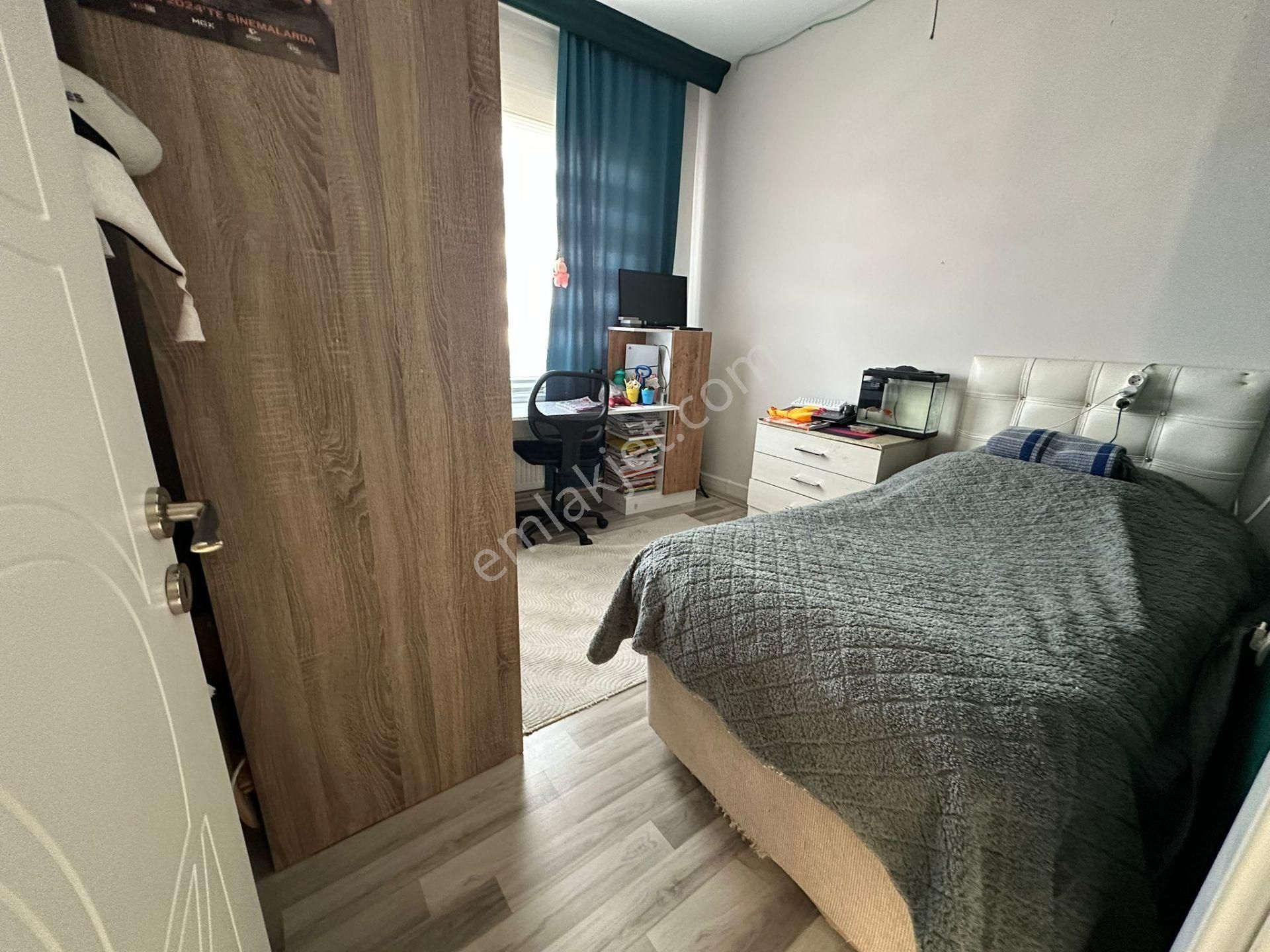 Acil ! Çavdar Sokak'da Metro Yakını 3+1 Orta Kat Ön Cep Full - Görsel 30