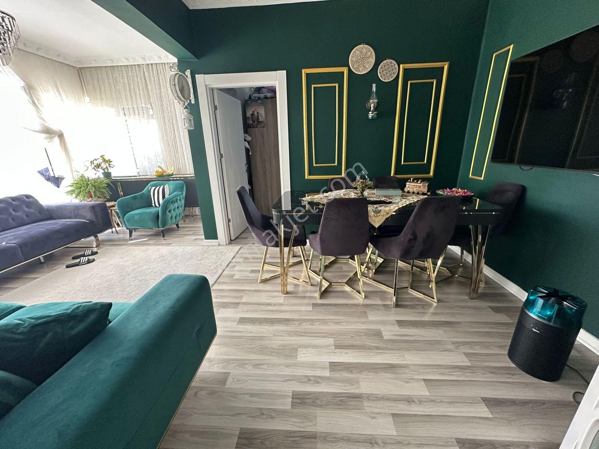 Acil ! Çavdar Sokak'da Metro Yakını 3+1 Orta Kat Ön Cep Full - Görsel 29