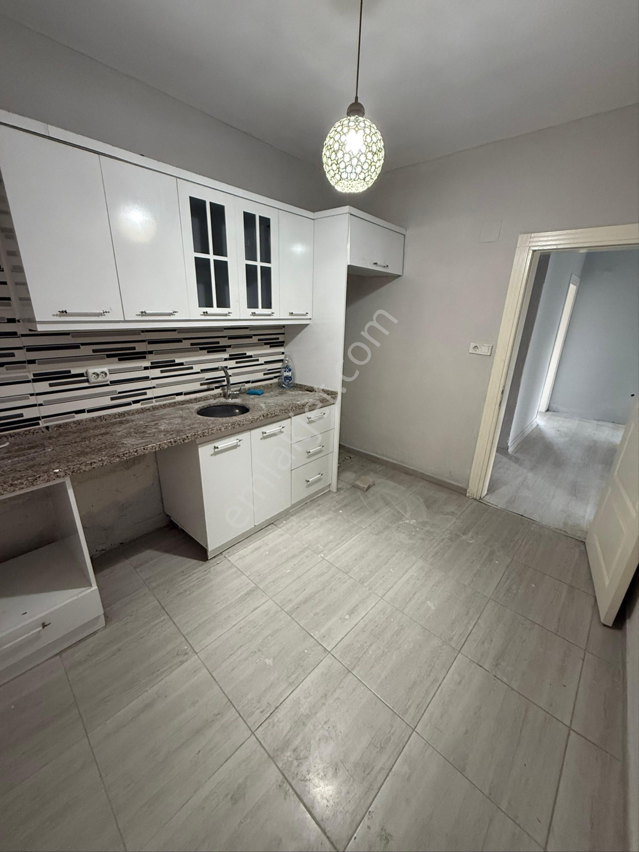 Mersin Erdemli Alata Mahallesi 3 + 1 Satılık Daire - Görsel 12