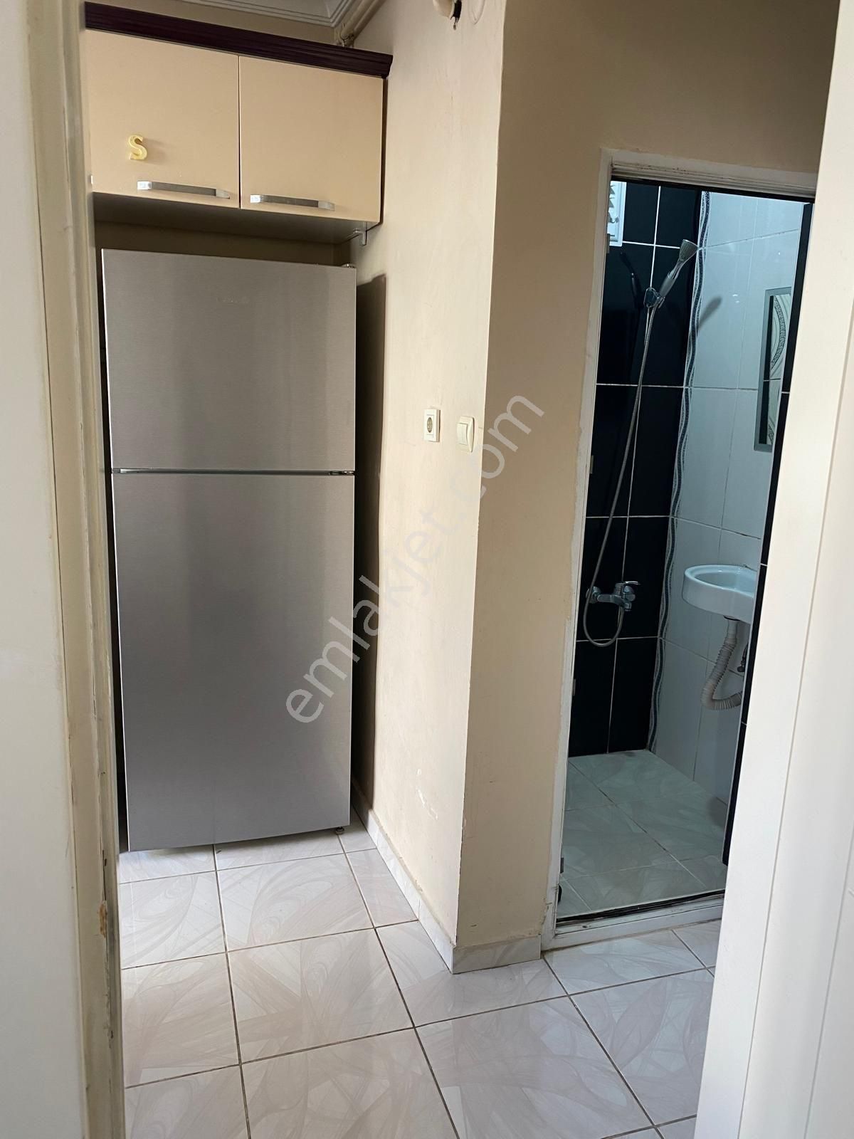 S.evler Meydanda Metro Metrobüse 1dk. 2+1 Ve 1+1 Full Eşyalı Lüx 2 Daire Ayni Katta - Görsel 8