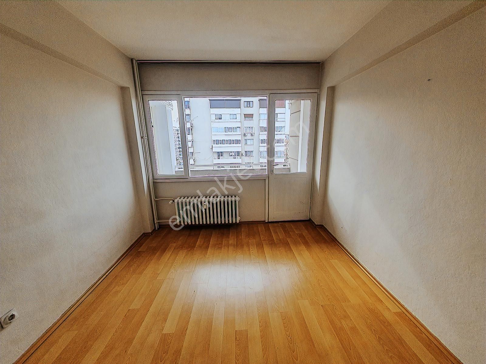 Güzelyalı İnönü Cadde Ulaşımı Süper 3+1 Köşe Cephe Otoparklı D. - Görsel 12