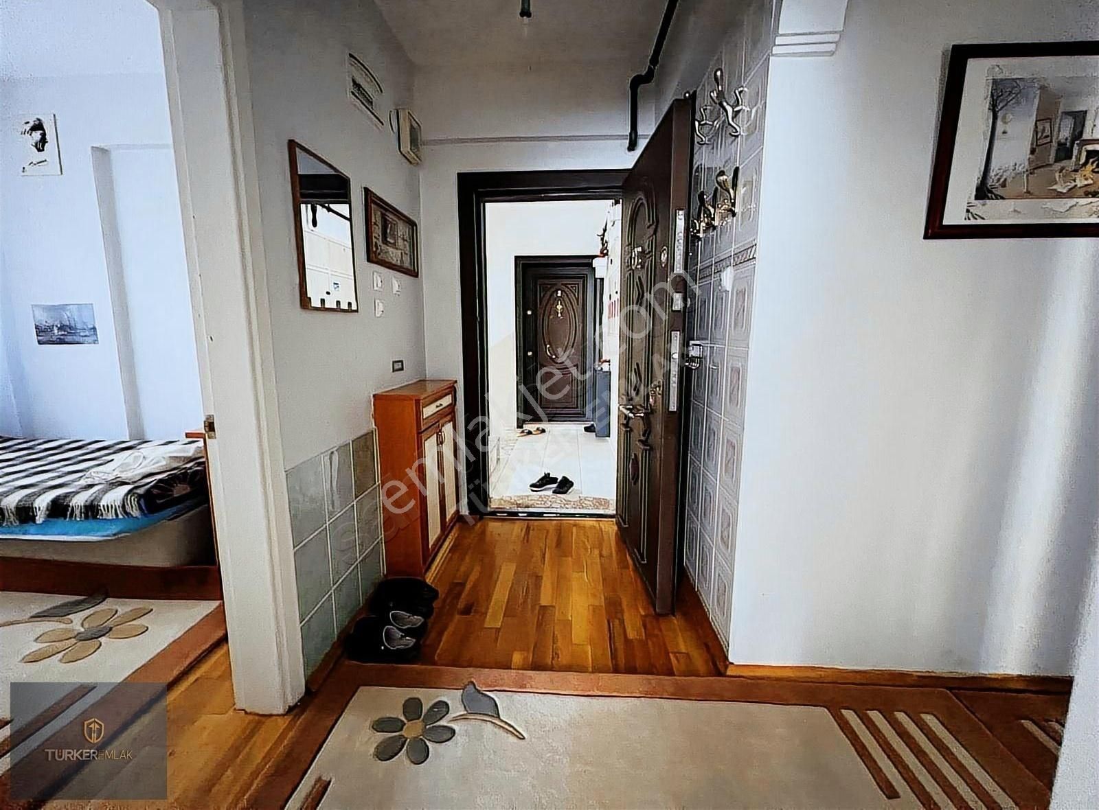 Türker Emlak-kültür Mah. Eşyalı Temiz 3+1 Kiralık Daire - Görsel 5