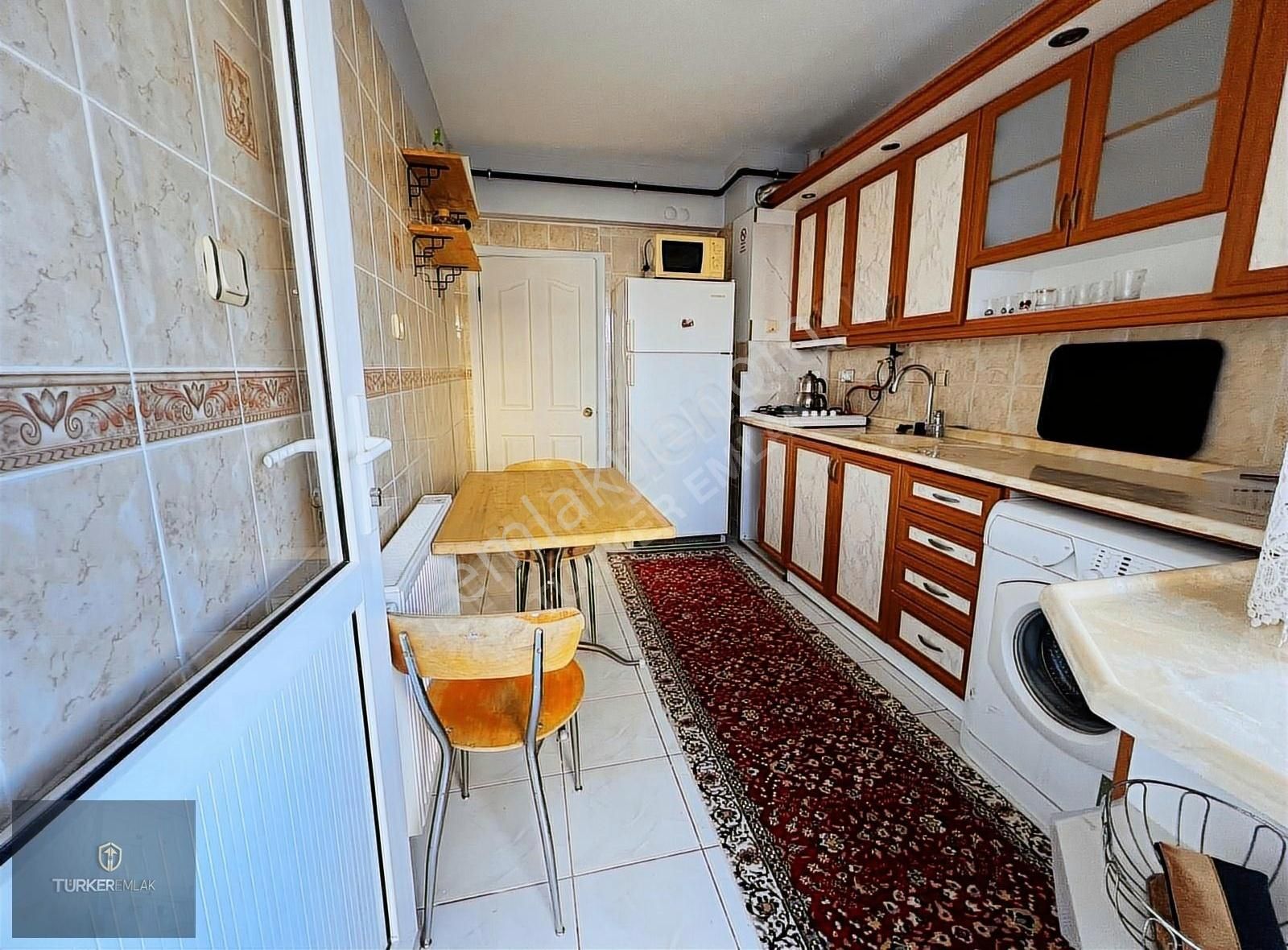 Türker Emlak-kültür Mah. Eşyalı Temiz 3+1 Kiralık Daire - Görsel 6