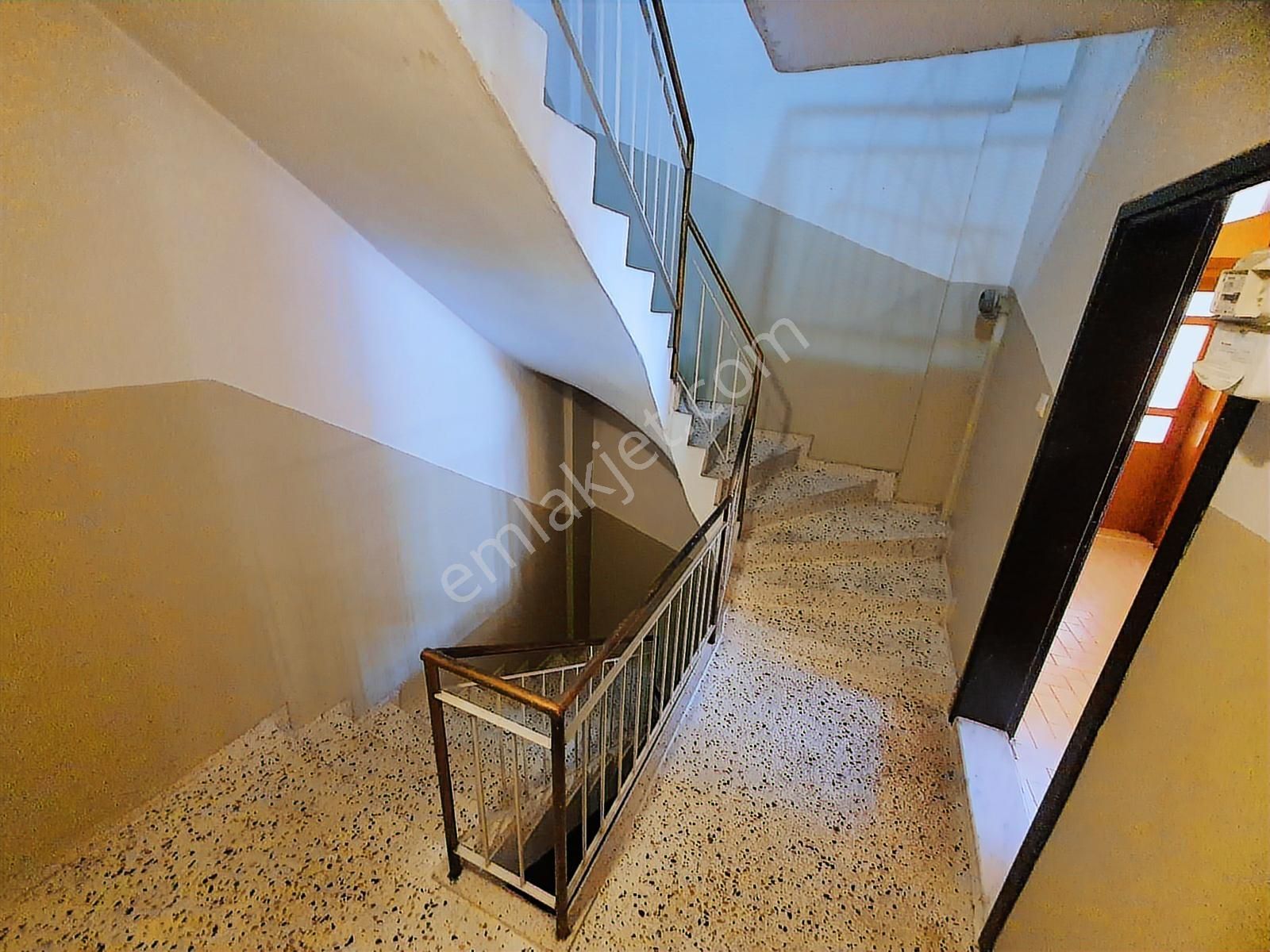 Buca Kozağaç Mah. Merkezi Konumda Geniş 4+1 Kiralık Daire - Görsel 16