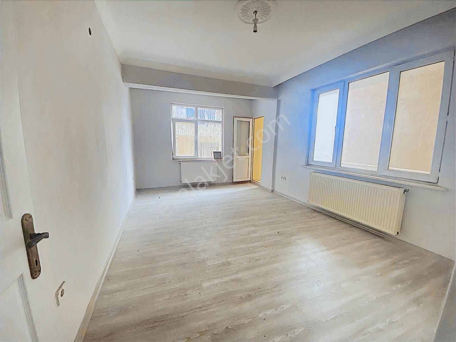 Re/max Eda'dan İçi Ful Tadilatlı, Doğalgazlı Satılık Daire - Görsel 3