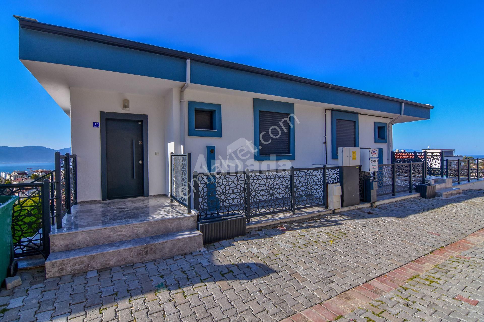 Kuşadası Kadınlar Denizinde Satılık Full Deniz Manzaralı Villa - Görsel 4