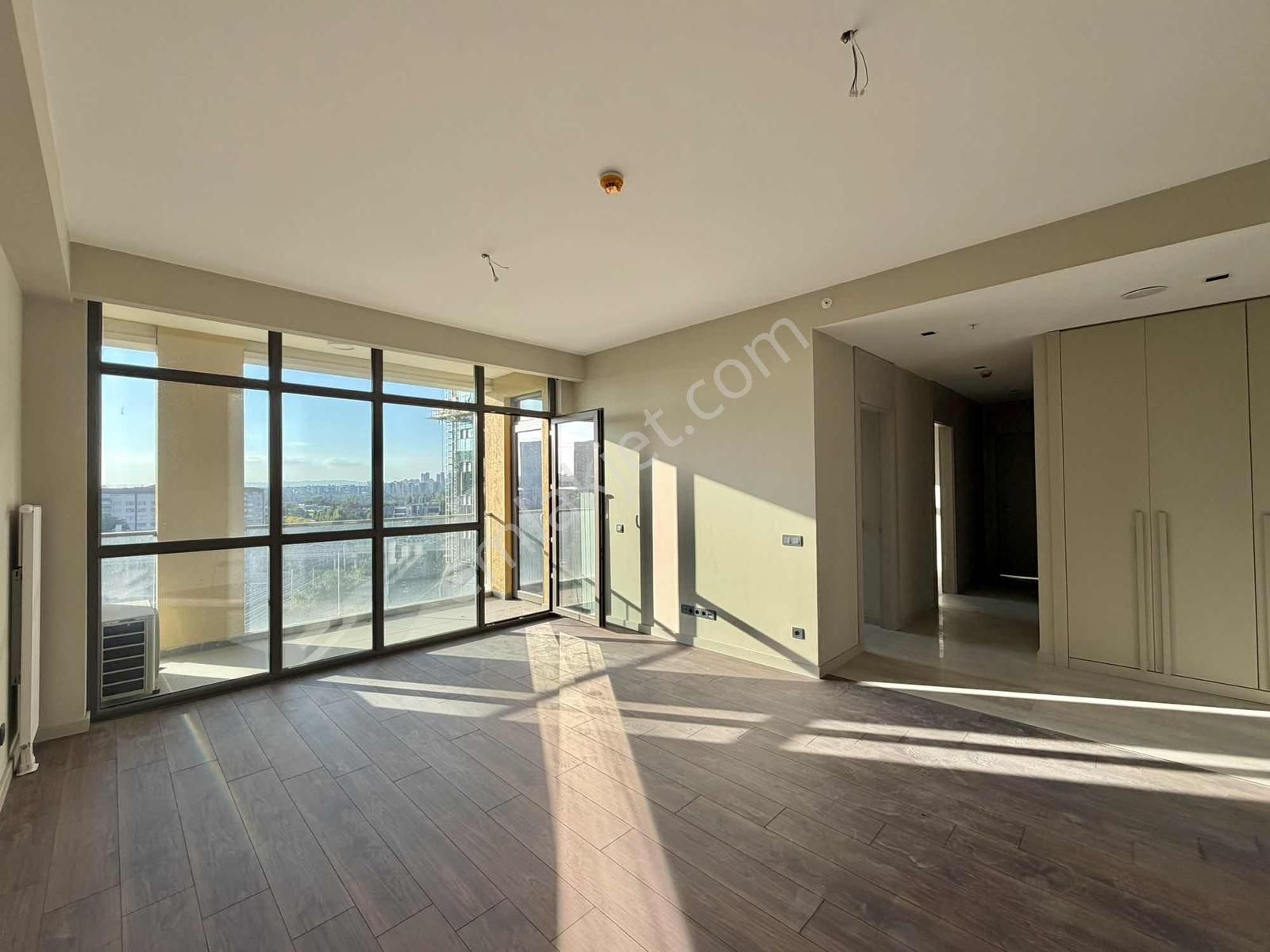 Merkez Ankara Kiralık Lüks Mutfak Salon Ayrı 2+1 Manzaralı Daire - Görsel 6