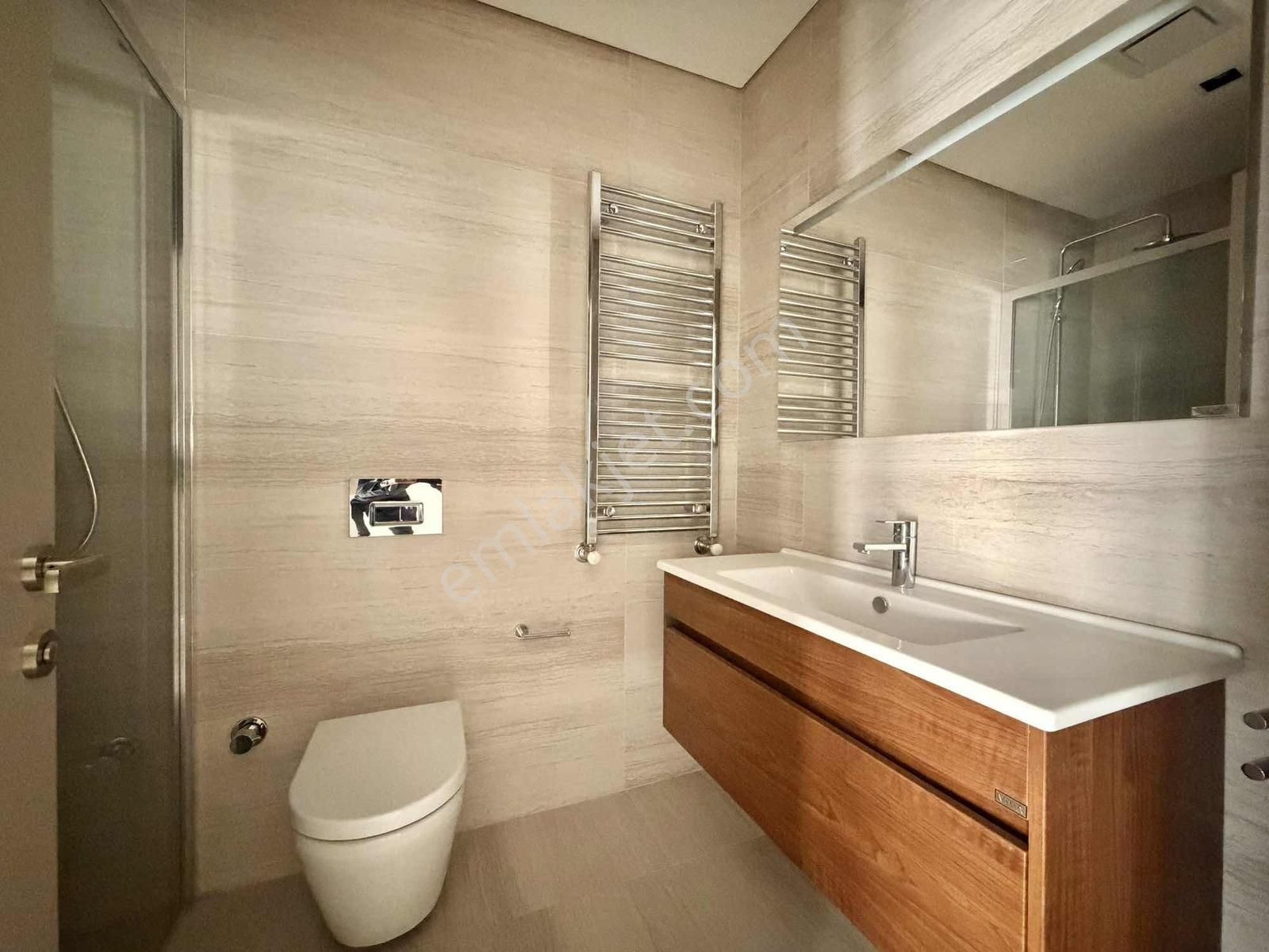 Merkez Ankara Kiralık Lüks Mutfak Salon Ayrı 2+1 Manzaralı Daire - Görsel 13