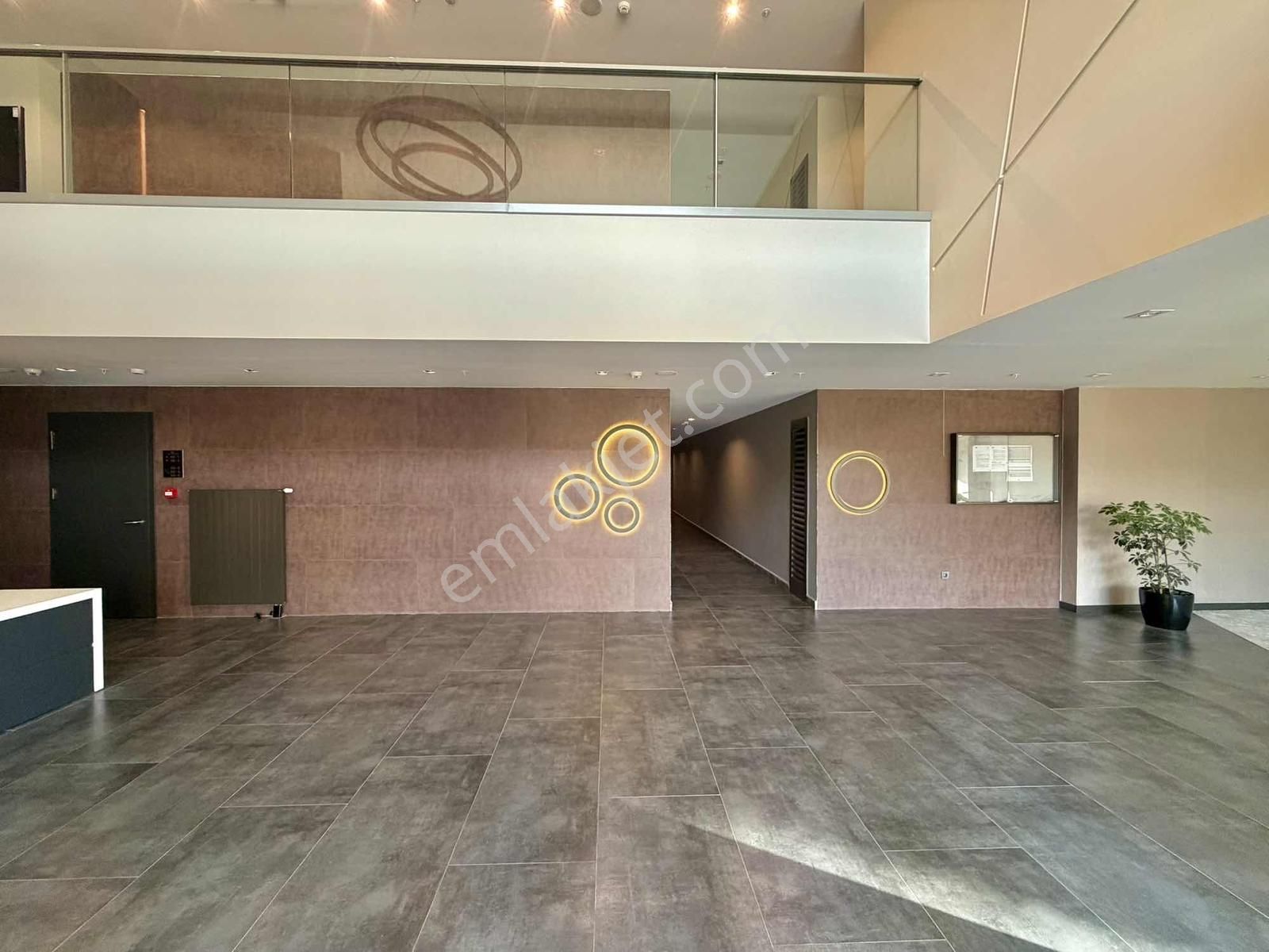 Merkez Ankara Kiralık Lüks Mutfak Salon Ayrı 2+1 Manzaralı Daire - Görsel 4