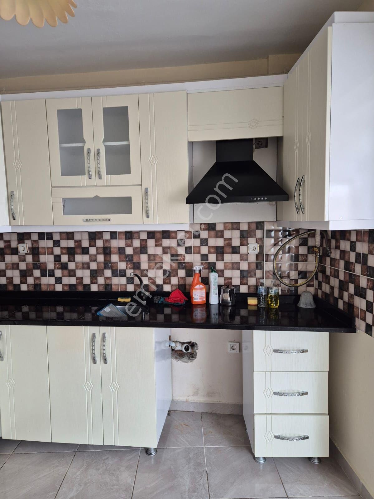 Büyükçekmece Celaliyede Kiralık 2+1 .85 M 1.kat Masrafsız Daire - Görsel 6