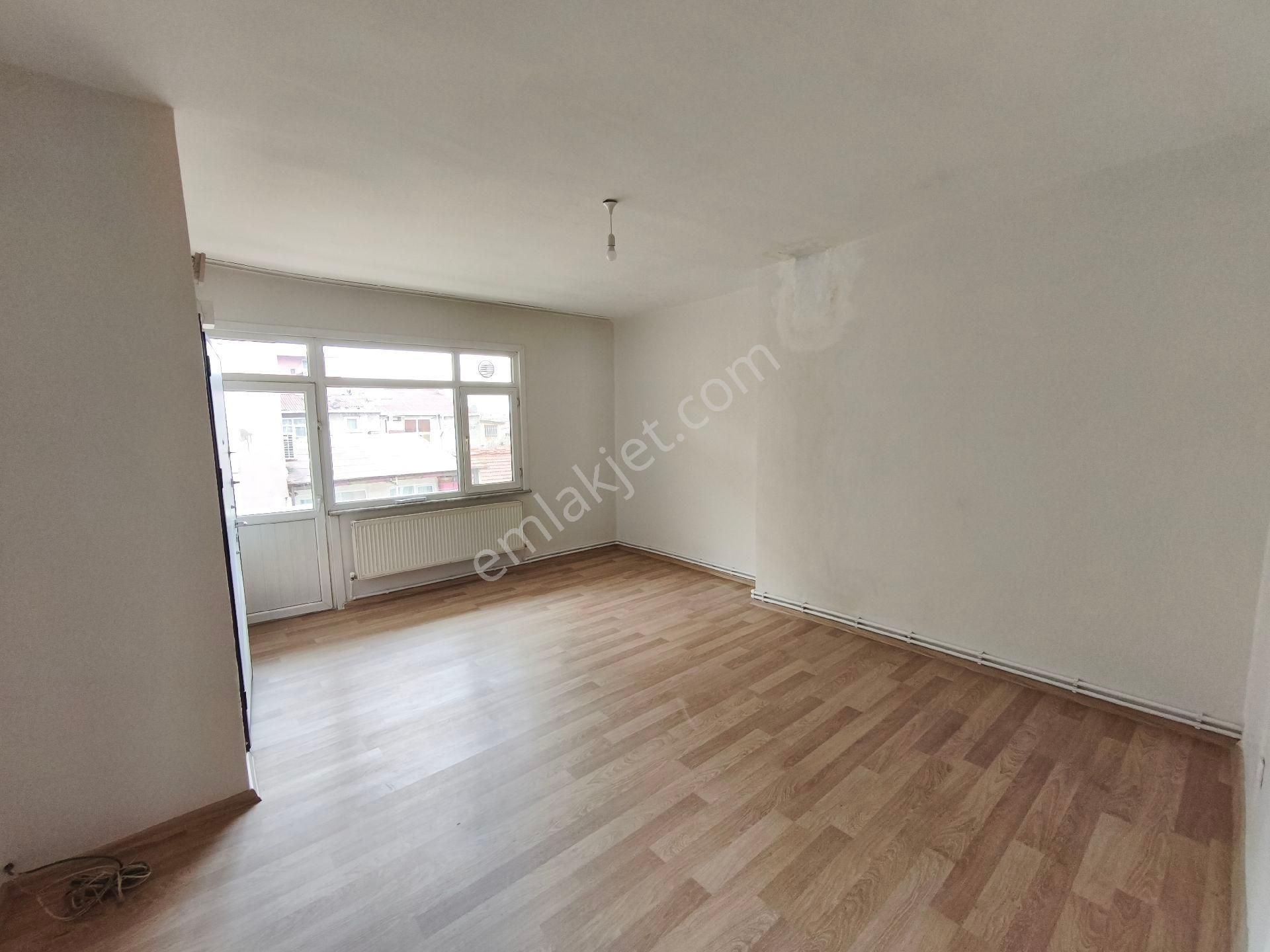 Kâğıthane Telsizler'de Kiralık | 70m² | Daire