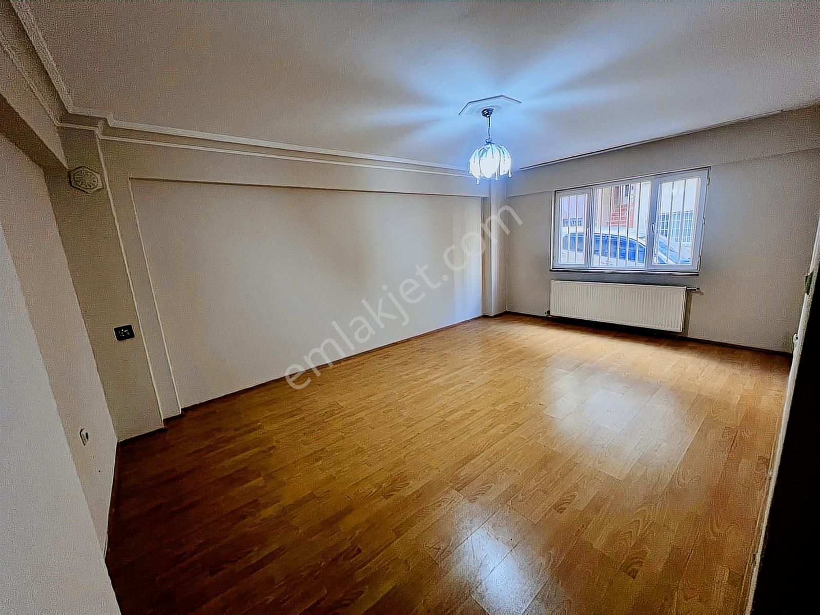 Celal Dinlenmez'den Samsun Saitbey'de 3+1 Bulvara Yakın