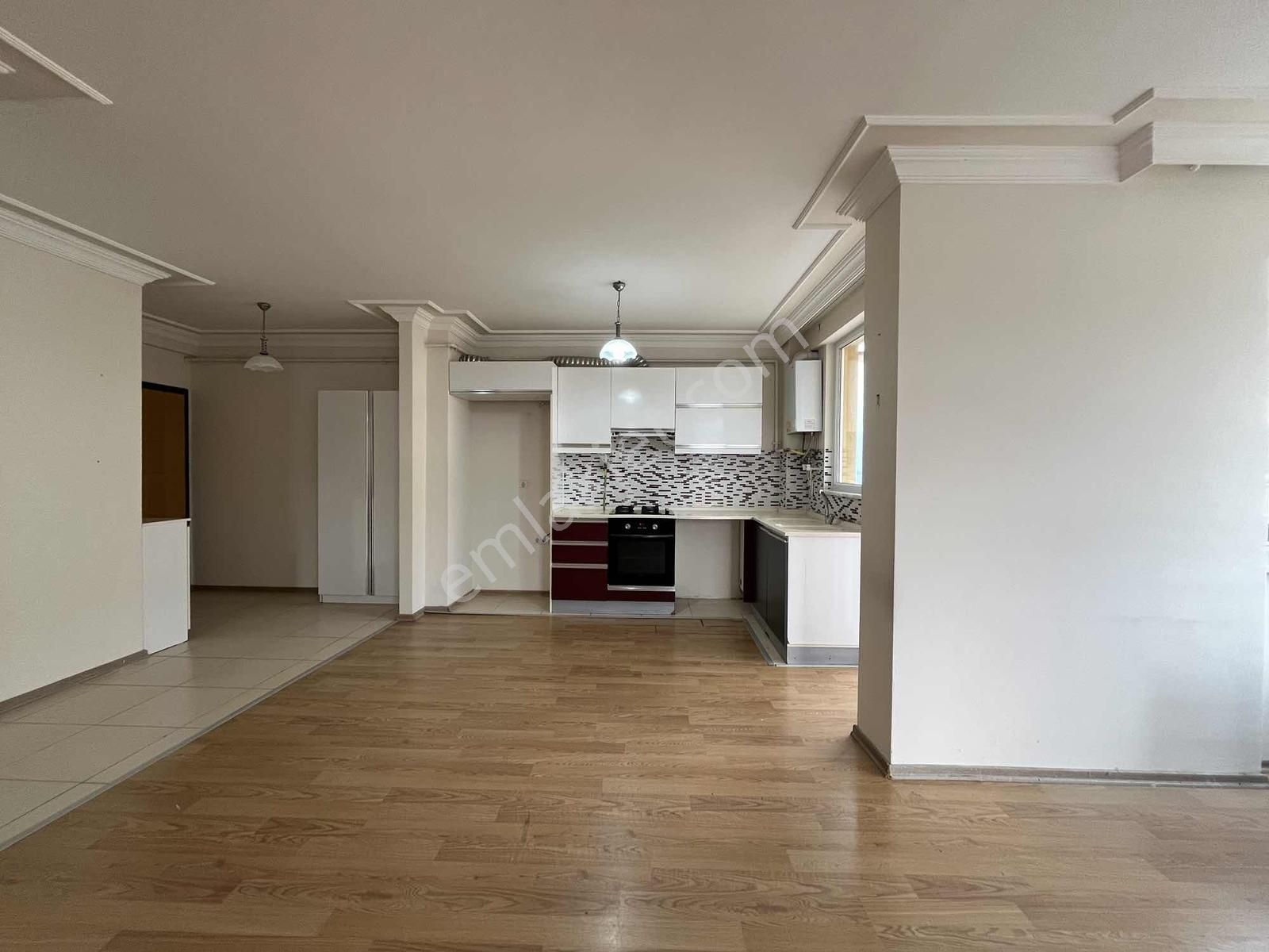 Satılık | Körfez Mahallesinde Deniz Manzaralı 2+1 Daire - Görsel 13