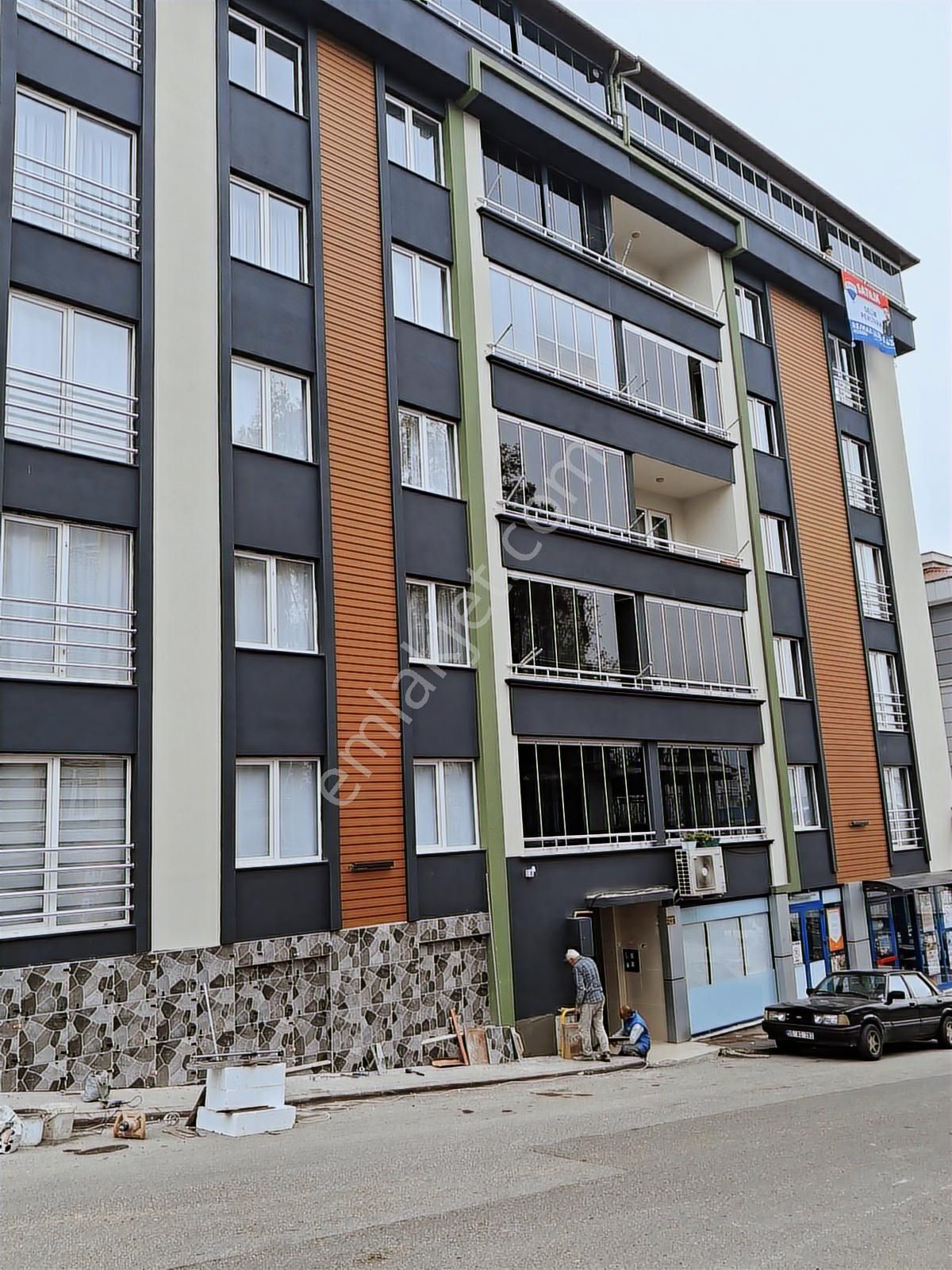 Acil Acil Tek Ev Fiyatına İki Ev