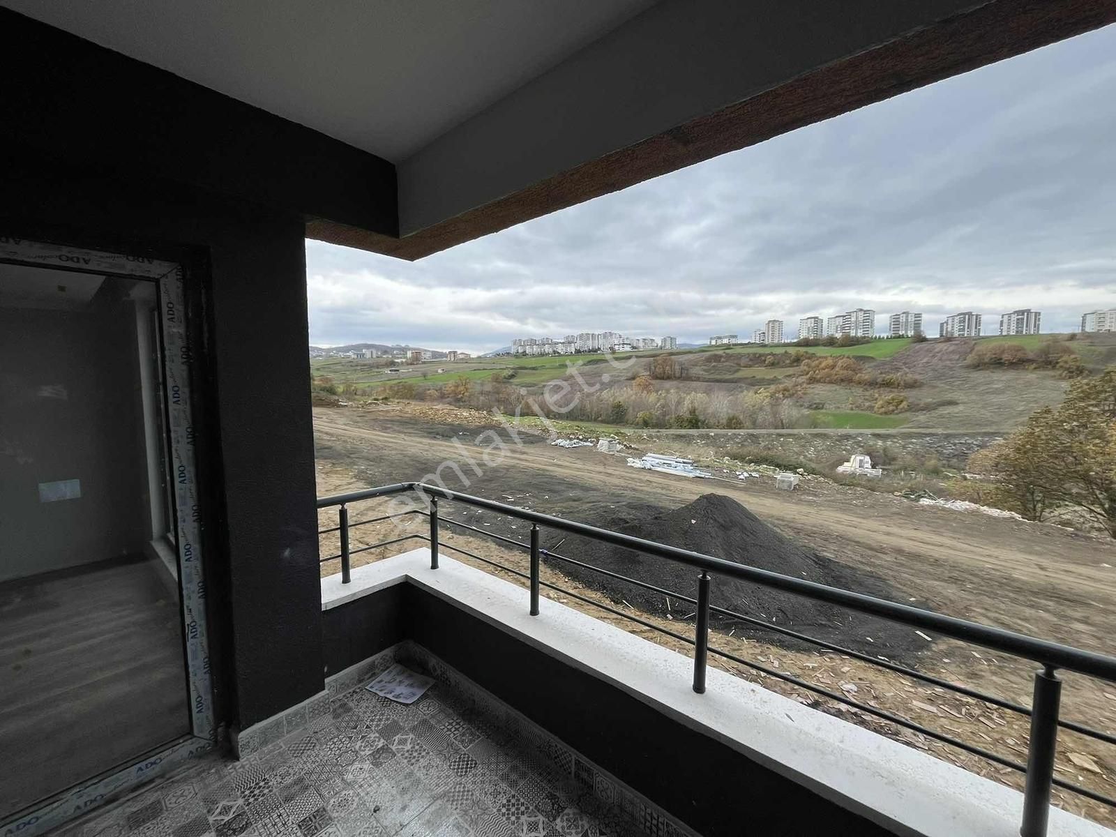 Atakum' Da Havuzlu Site İçinde Lüks 1+1 - Görsel 12