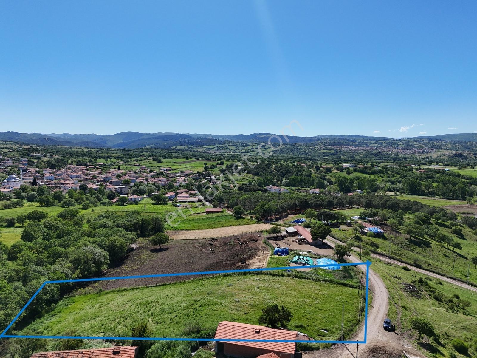 Yol - Su- Elektrik Hazır, Köy Yerleşimine 200m Mesafede Tarla, - Görsel 17