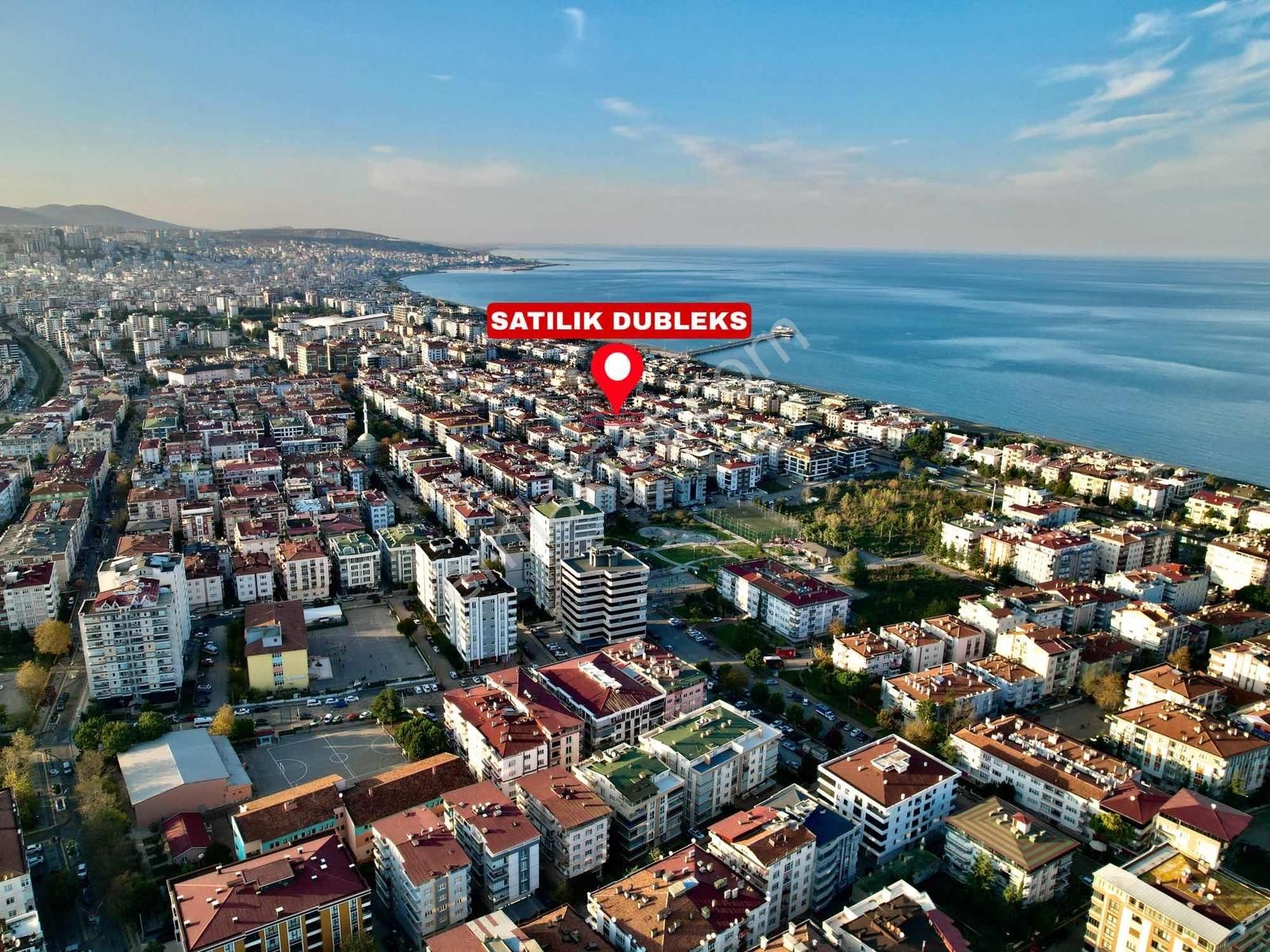 Atakum'da Sahile Çok Yakın Satılık 4+1 Tertemiz Dubleks