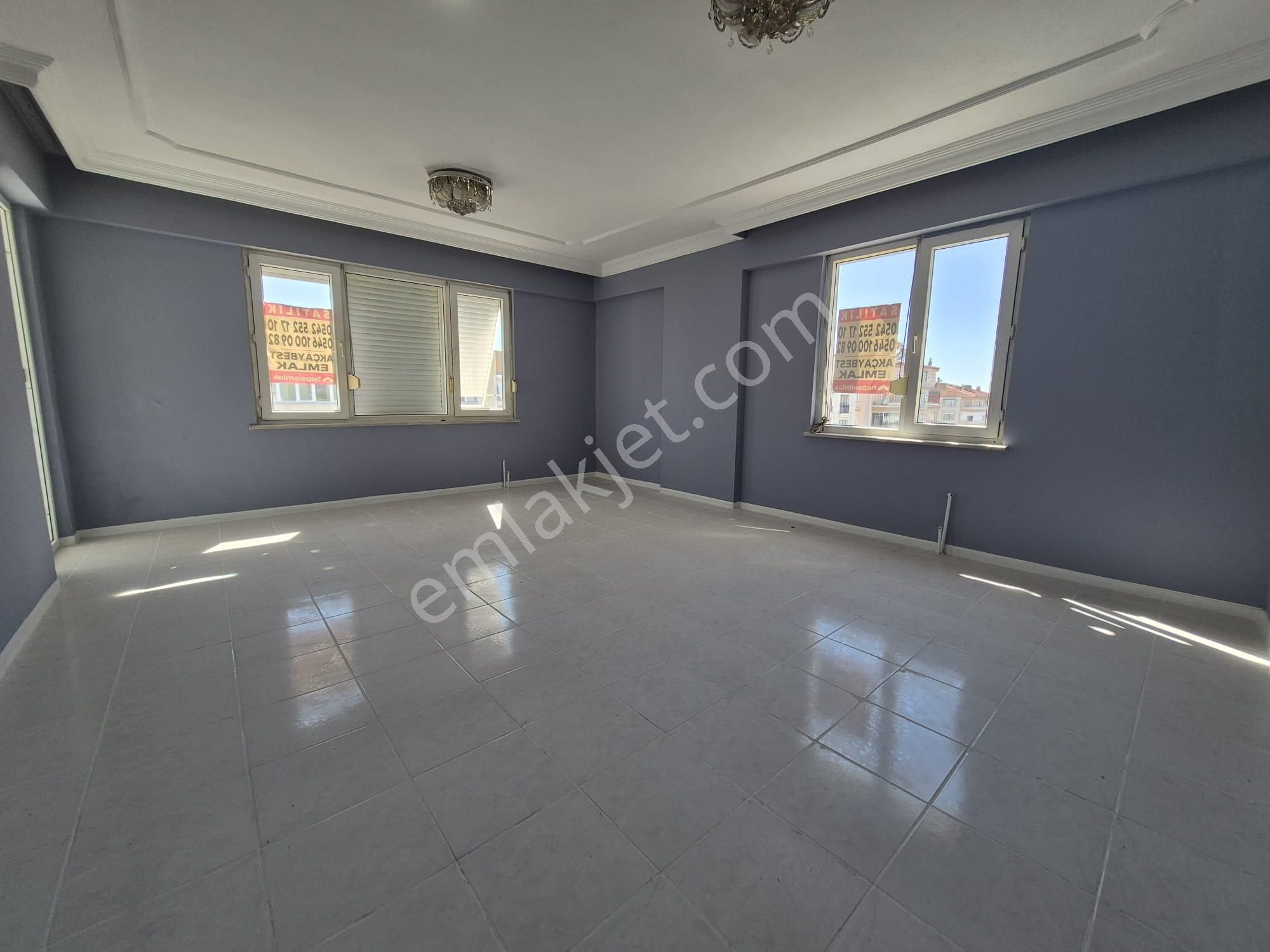 Balıkesir Altınkum'da Satılık Köşe Asansörlü 5+1 Dublkes Daire - Görsel 11