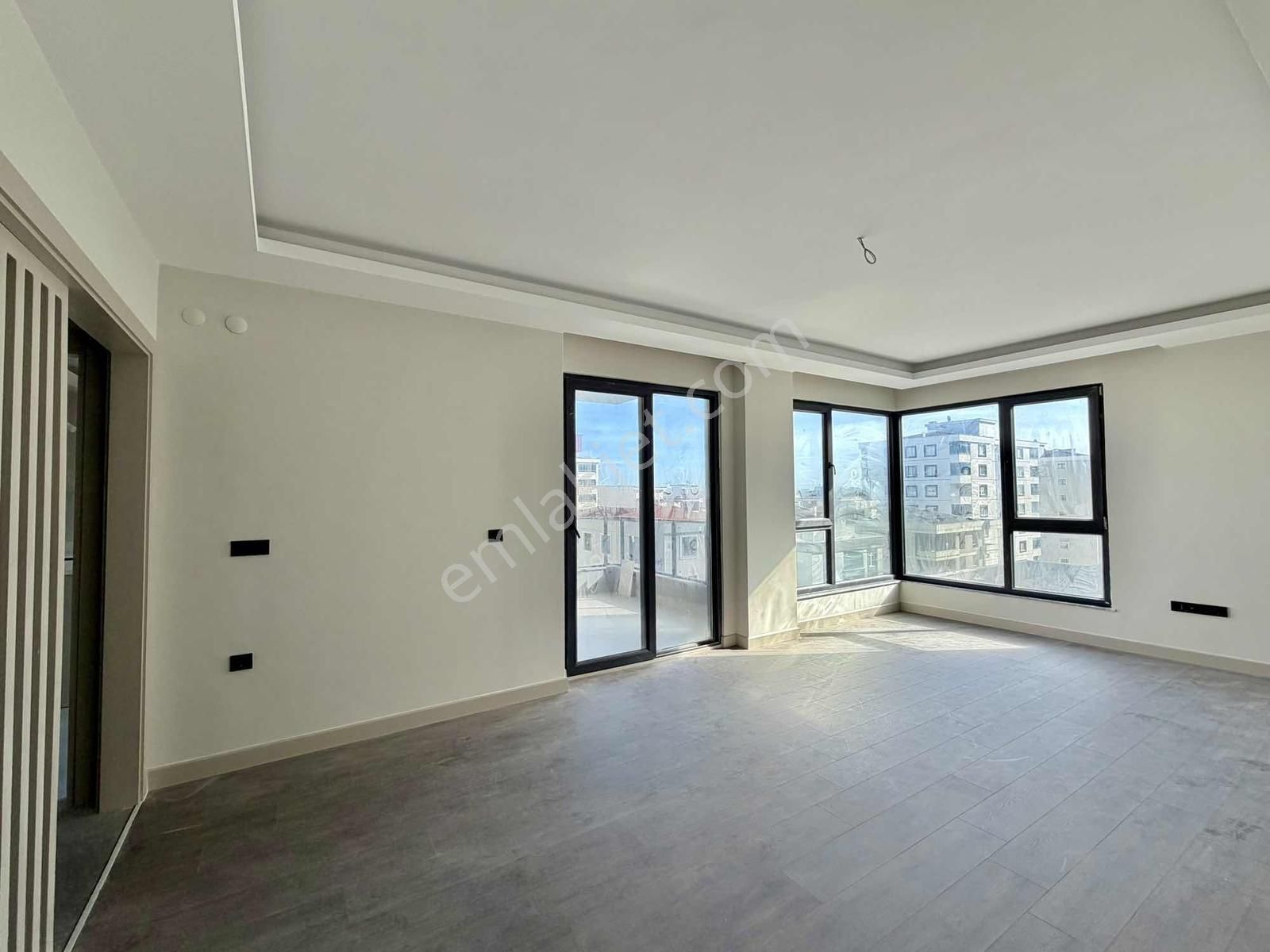 Atakum'da Satılık Mutfak Salon Ayrı Lüks Geniş Balkon 2+1 - Görsel 27
