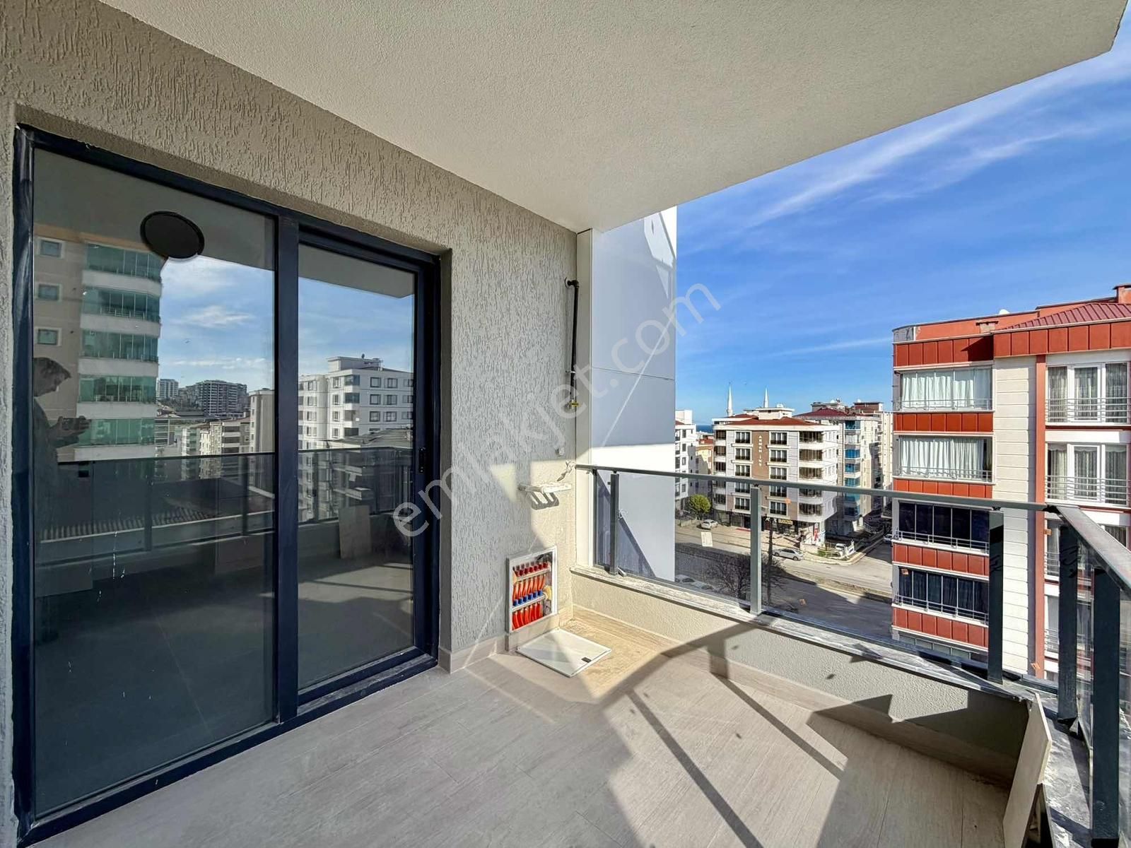 Atakum'da Satılık Mutfak Salon Ayrı Lüks Geniş Balkon 2+1 - Görsel 21