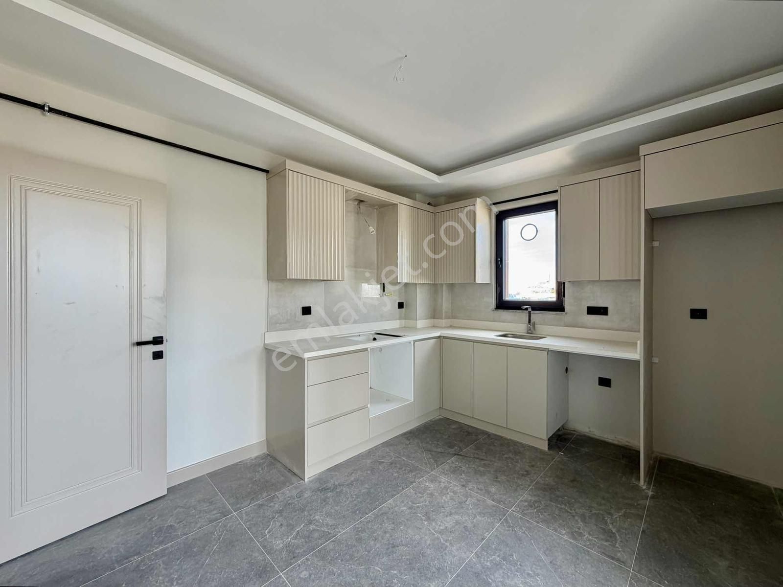 Atakum'da Satılık Mutfak Salon Ayrı Lüks Geniş Balkon 2+1 - Görsel 29