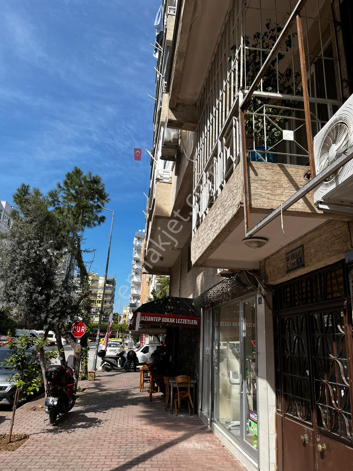 Altındağ Mahallesinde 2 Katlı Dükkan - Görsel 8