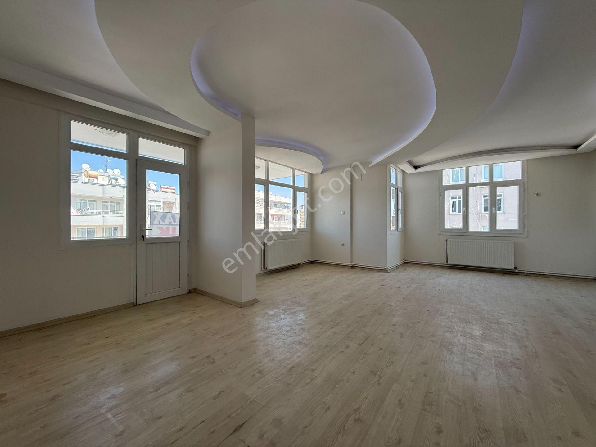 Turgut Özal'da 5+1 330 M2 Dubleks Yatırımlık Satılık Daire - Görsel 3