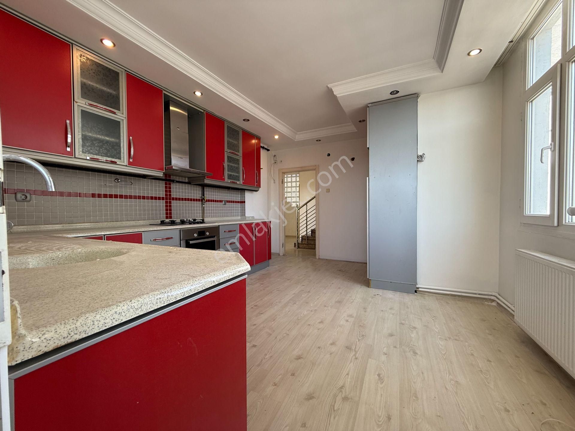 Turgut Özal'da 5+1 330 M2 Dubleks Yatırımlık Satılık Daire - Görsel 10