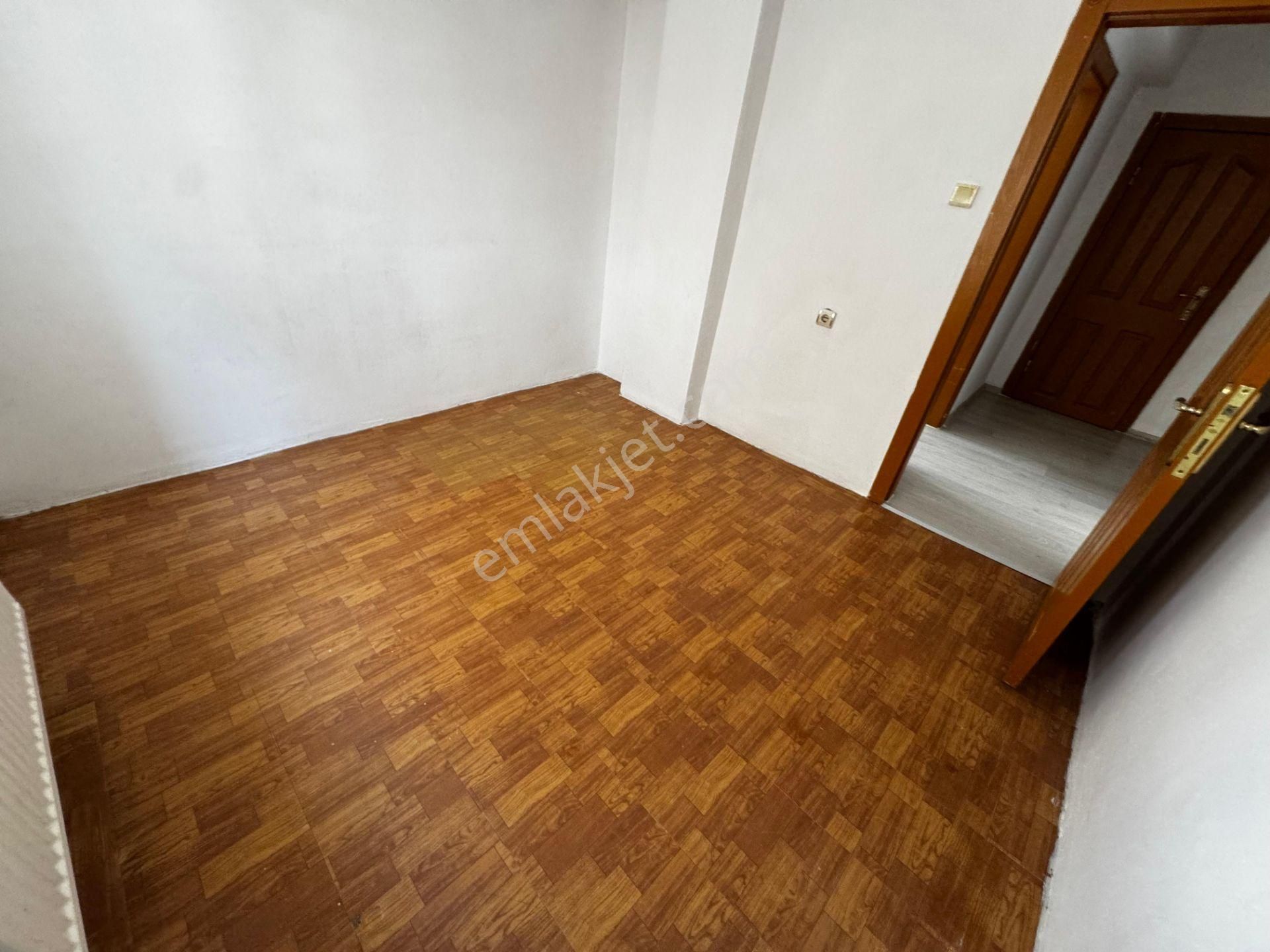 Es-as Emlaktan Selçukluda Ara Katta 3+1 Kiralık Daire - Görsel 26