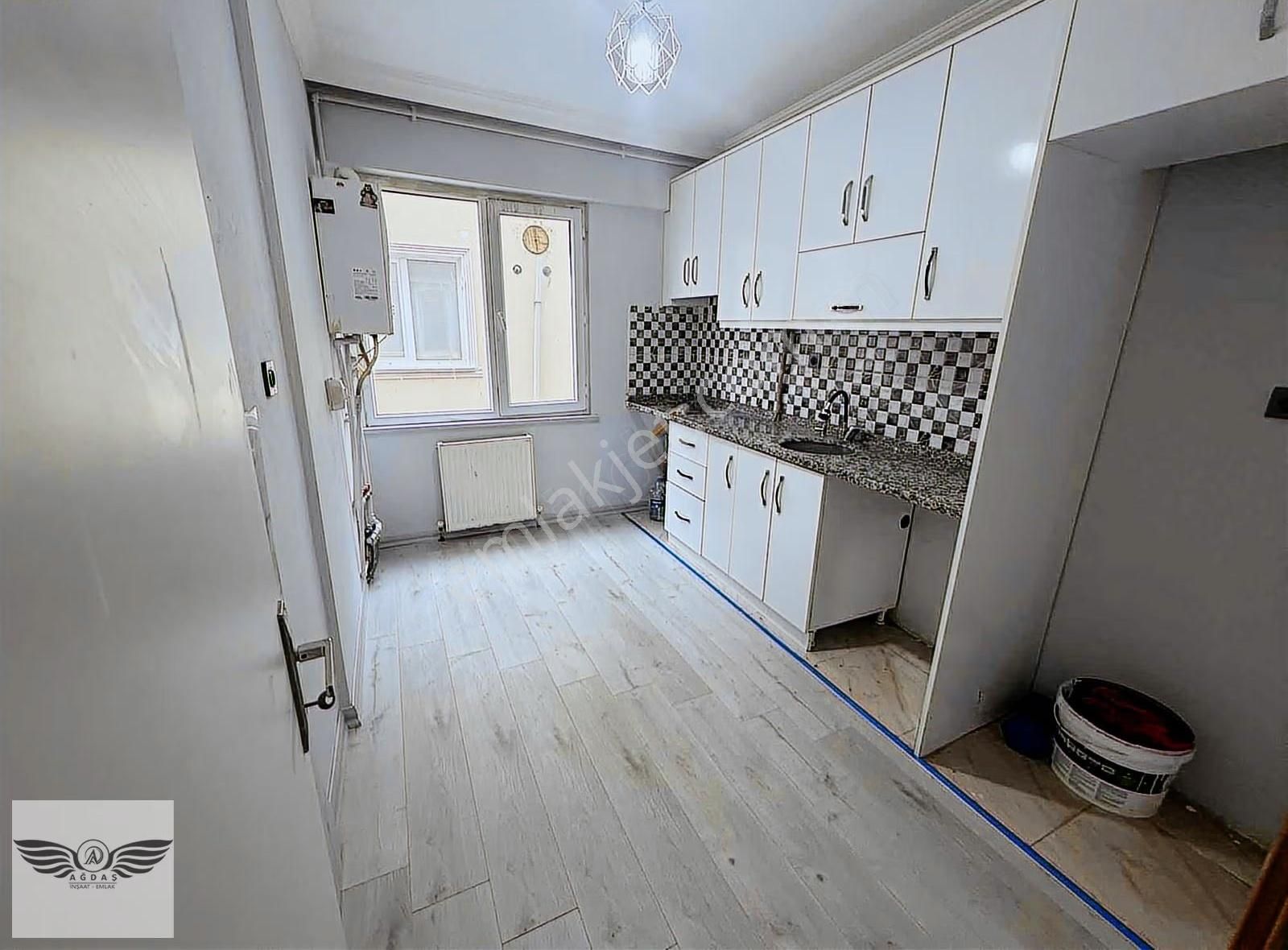 Merkezi Konumda 2+1 Kat Mulkiyetli Satılık Daire - Görsel 24