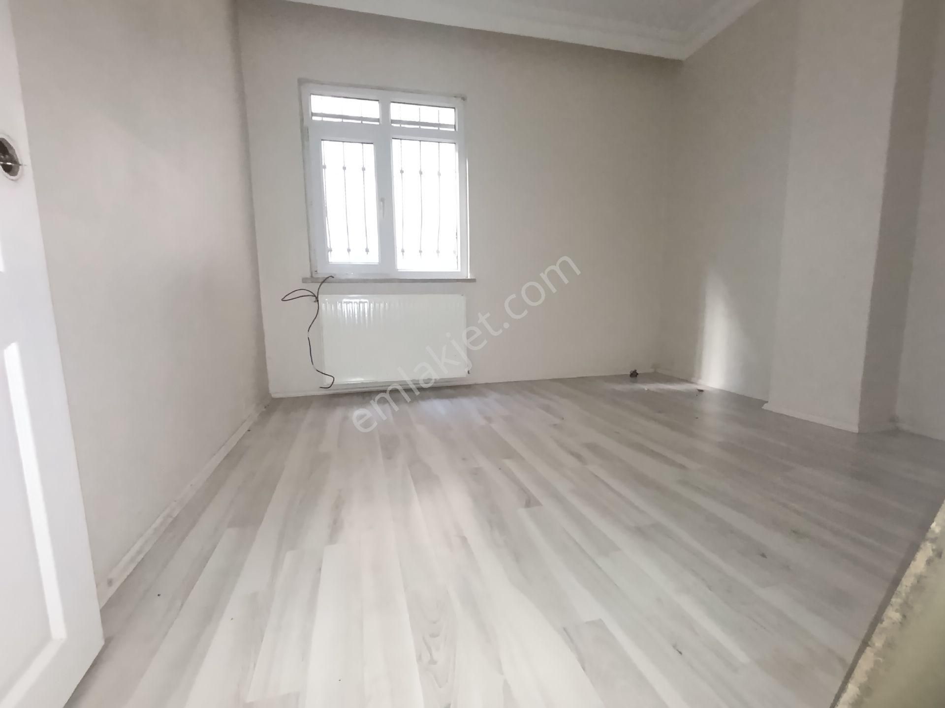 Pendik Esenyalı Merkezde Anacadde Yakın Kiralık 3+1 100m2 Balkonlu Daire - Görsel 15