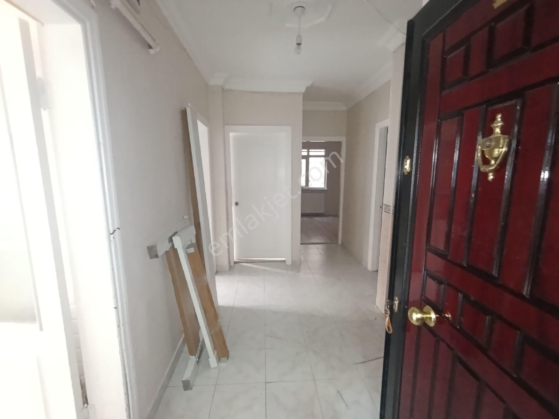 Pendik Esenyalı Merkezde Anacadde Yakın Kiralık 3+1 100m2 Balkonlu Daire - Görsel 23