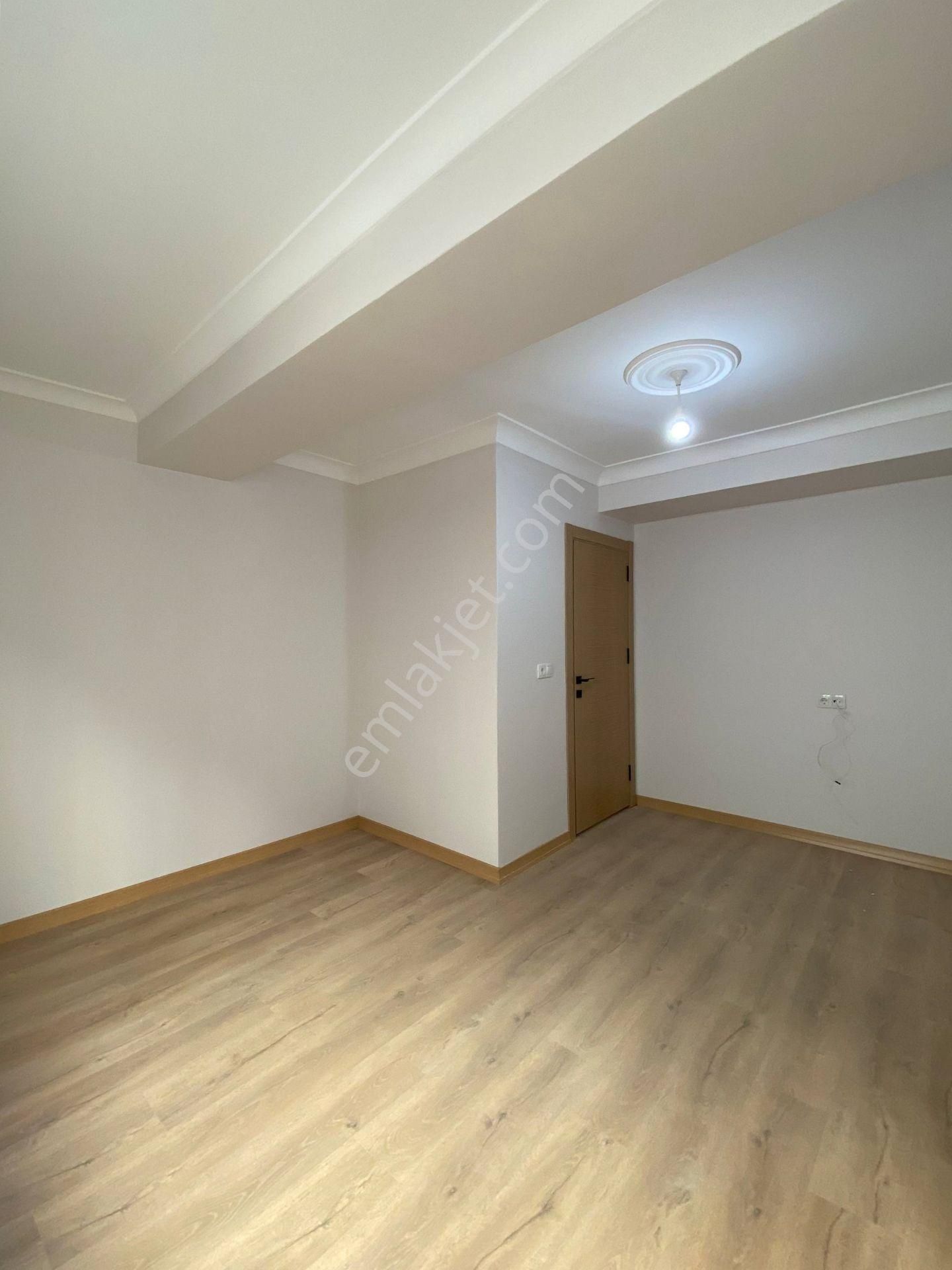 Esenyurt Pınar Mahallesi 2+1 110 M² Kiralık Sıfır Boş Daire Balkonlu Geniş Ve Ferah Ulaşıma Yakın - Görsel 14