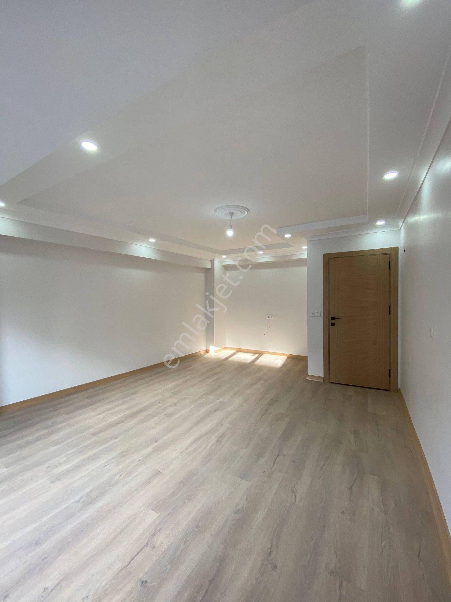 Esenyurt Pınar Mahallesi 2+1 110 M² Kiralık Sıfır Boş Daire Balkonlu Geniş Ve Ferah Ulaşıma Yakın - Görsel 8