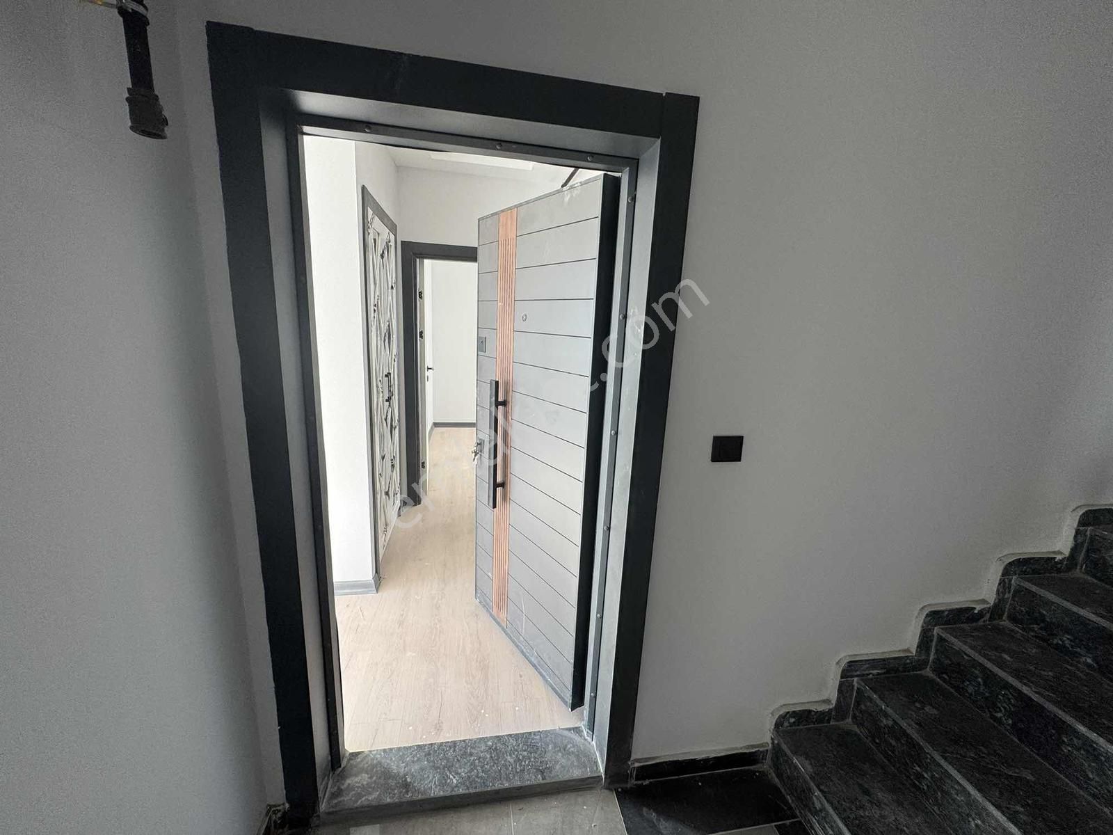 Atakum Toplu Konut Bulvarına Cephe 1+1 Yatırımlık/iskanlı - Görsel 11