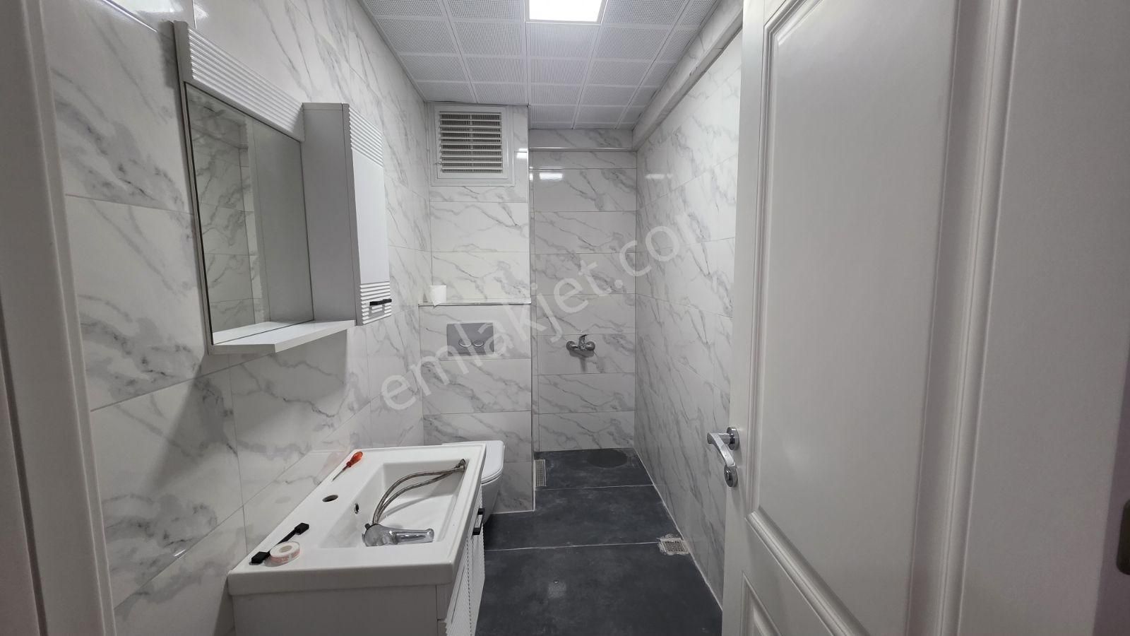 İlkadım Merkezi Konumda Yenilenmiş 2+1satılık Yada Kiralık Daire - Görsel 3