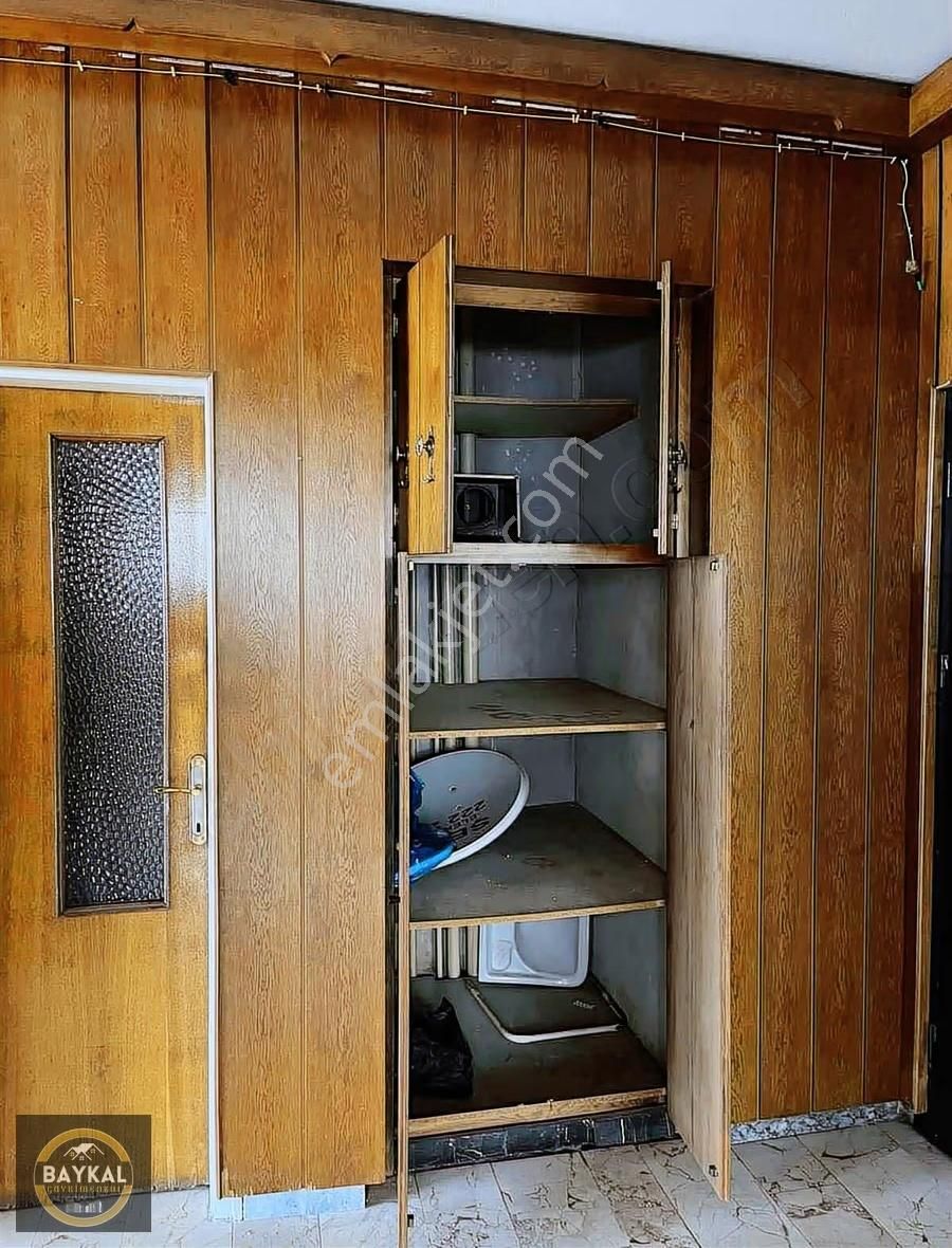 Sivas Caddesinde Tramvay Durağı Dibinde 3+1 Kiralık Daire - Görsel 2